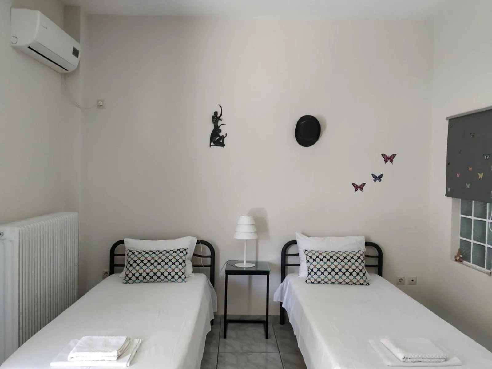 Bed in Vacations in Patra Studios
