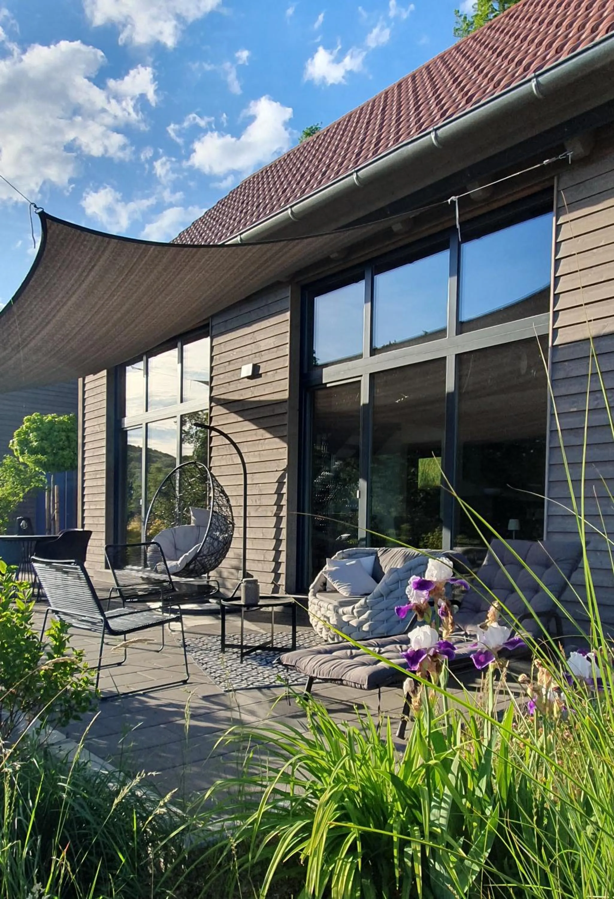 Odenwald-Lodge mit Infrarotsauna und E-Ladestation "Haus Purpur"