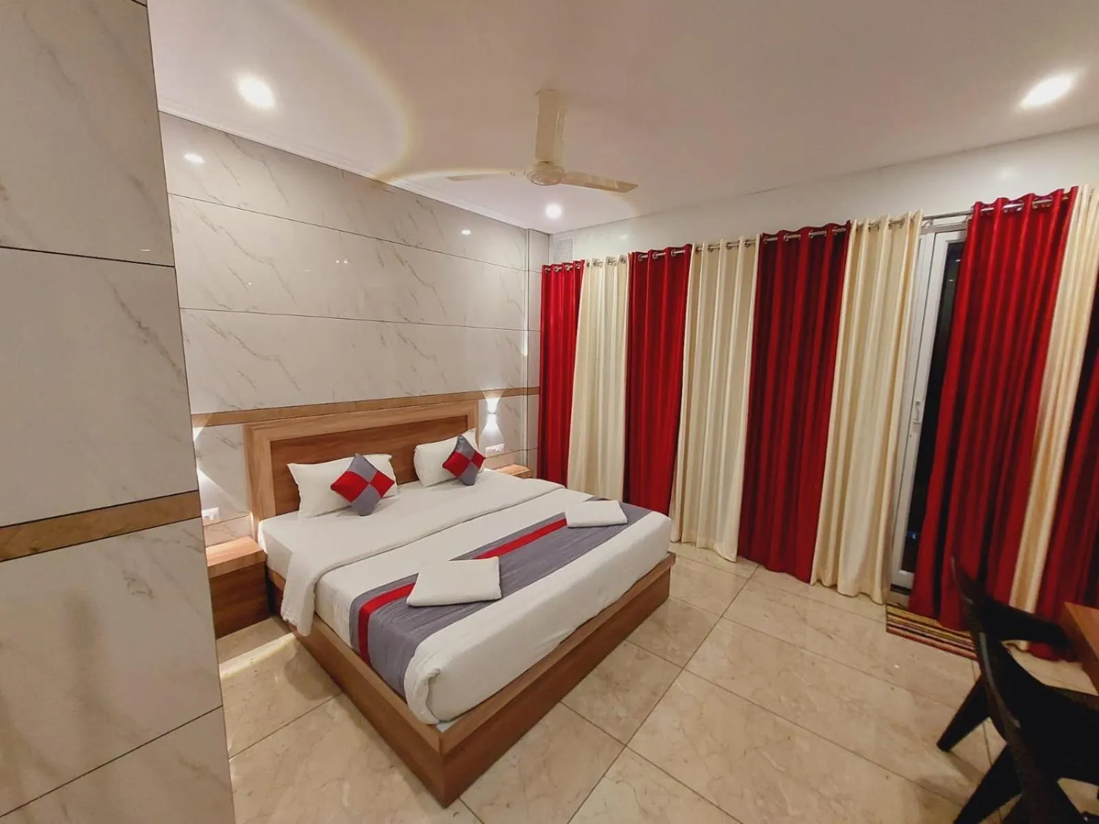 Bed in Mistica Munnar
