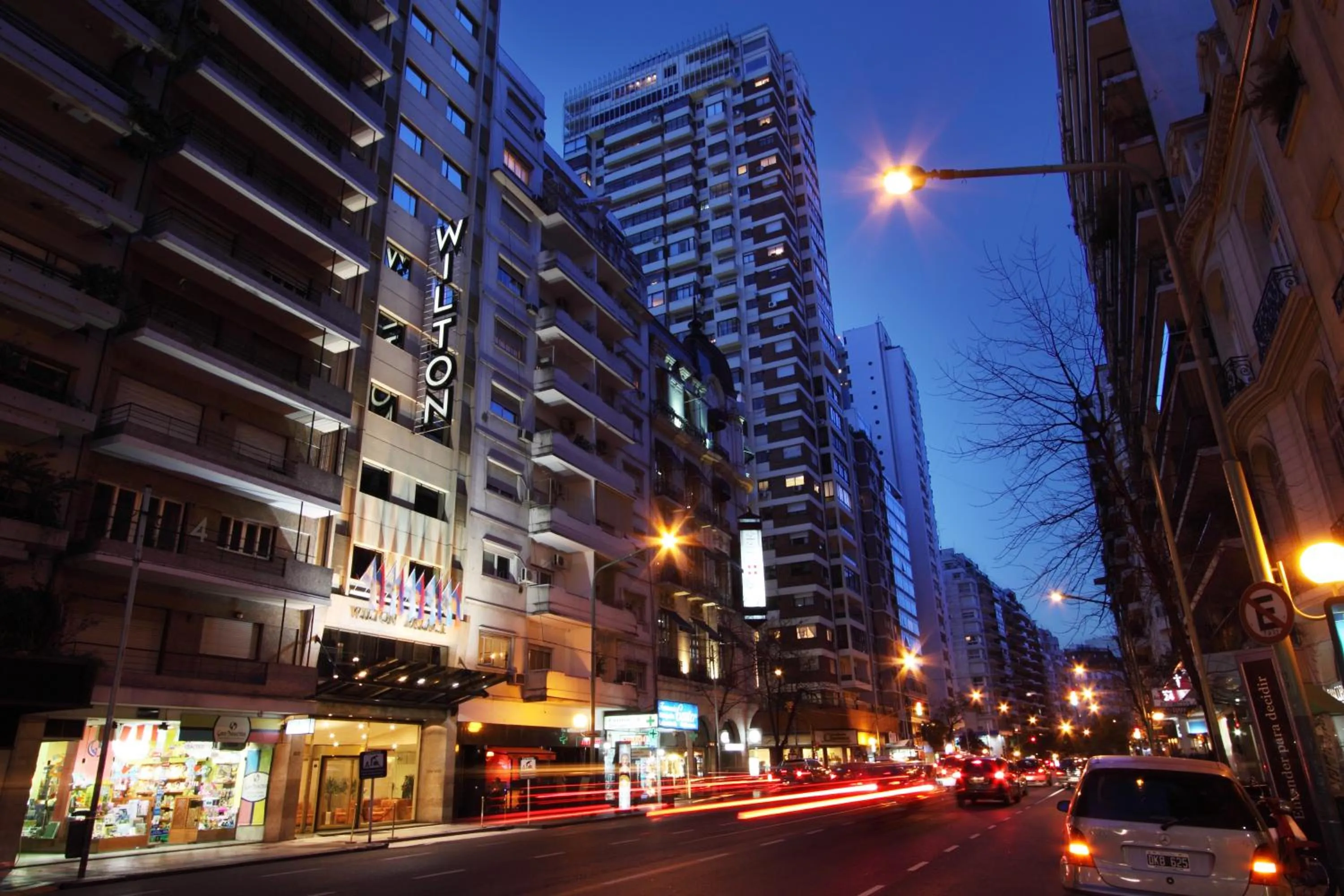 Neighbourhood in Wilton Hotel Buenos Aires