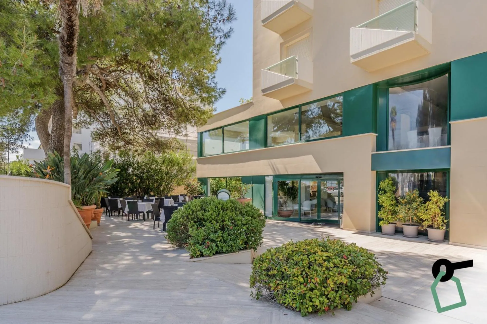 Property building in HOTIDAY Room Collection - Giulianova