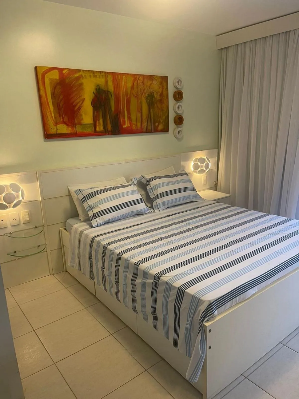 Bed in Flat NANNAI RESIDENCE