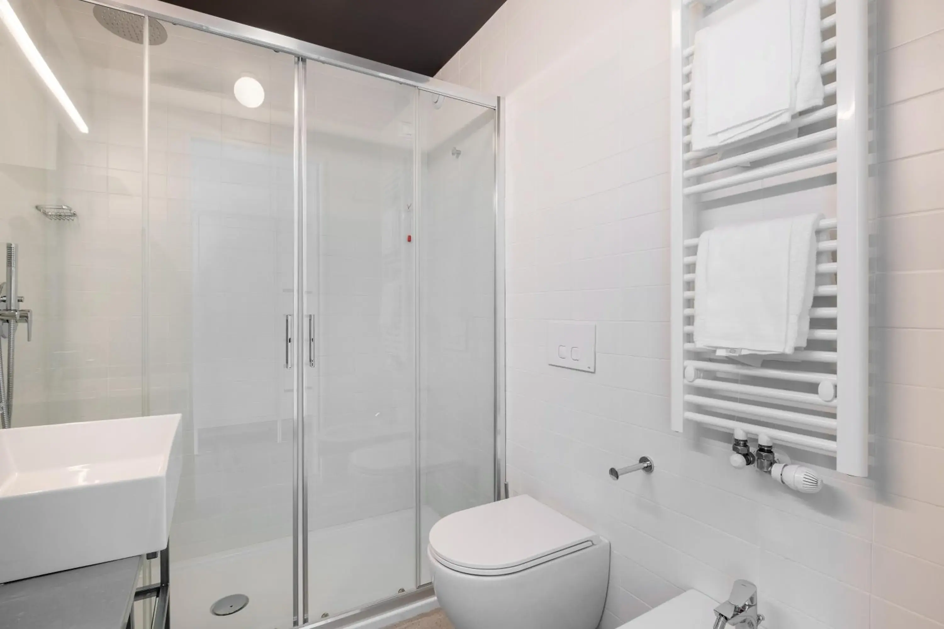 Bathroom in Camplus San Pietro - Casa per ferie Bathroom in Camplus San Pietro - Casa per ferie