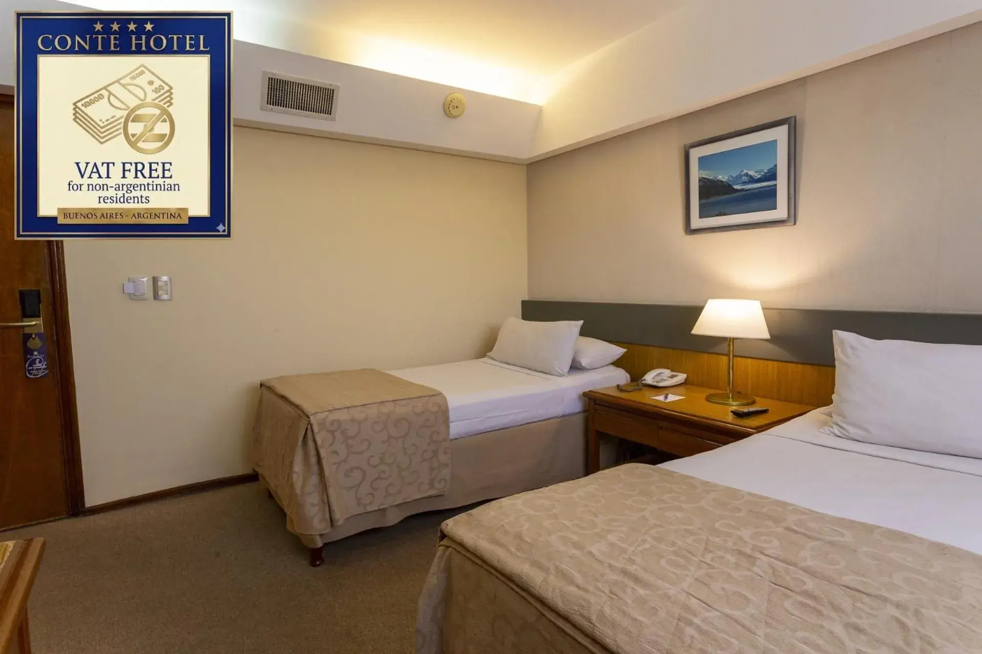 Bed in Hotel Conte Bed in Hotel Conte