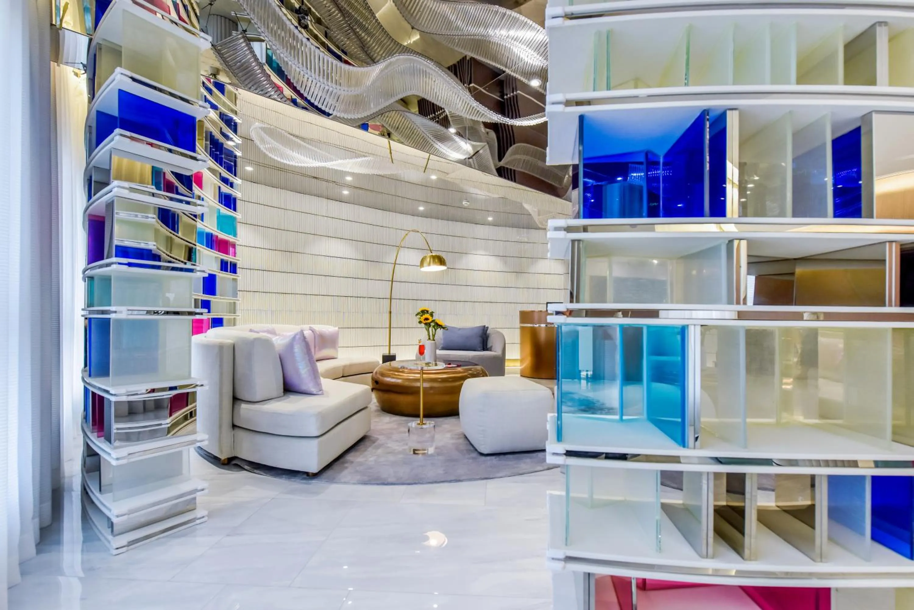 laundry, Bed in Kuanrong Suites Hotel Liangjiang love sea shopping park