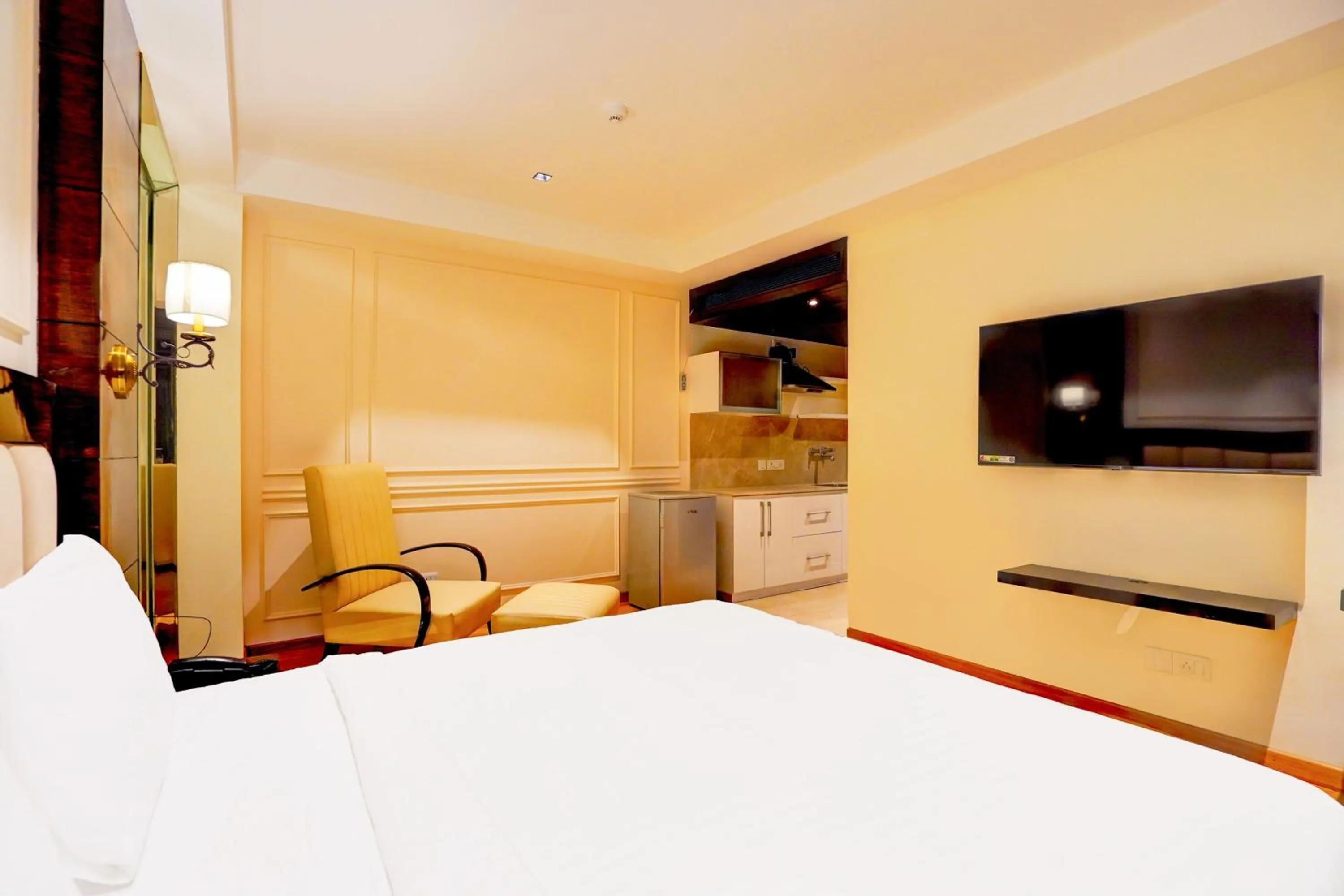 Bedroom, Bed in Palette South Delhi Formerly Imperial Villa