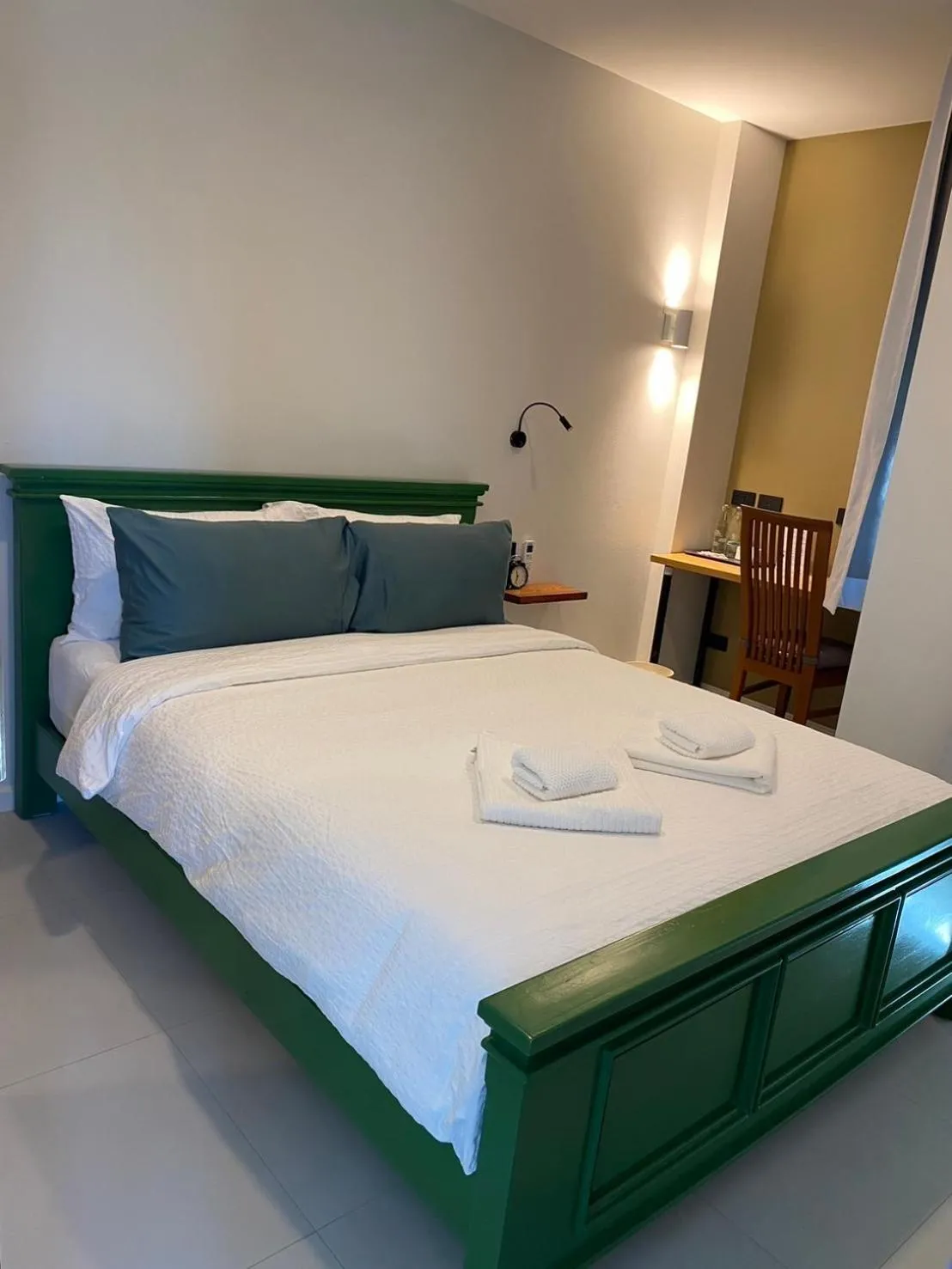 Bed in Airport one station hometel - Suvarnabhumi - SHA Extra Plus