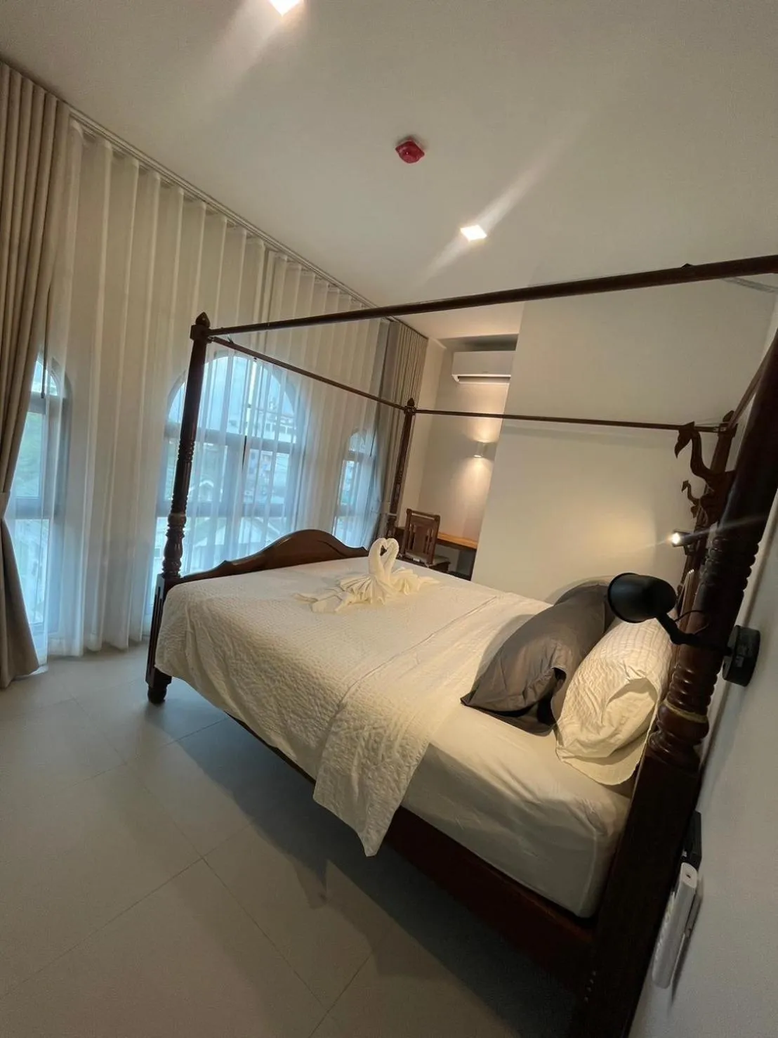 Bed in Airport one station hometel - Suvarnabhumi - SHA Extra Plus