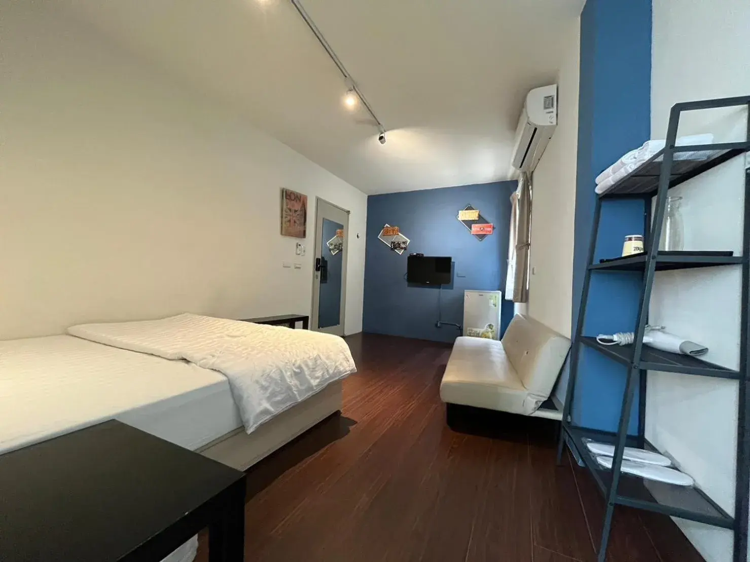 Bed in Lazy bone Bed in Lazy bone