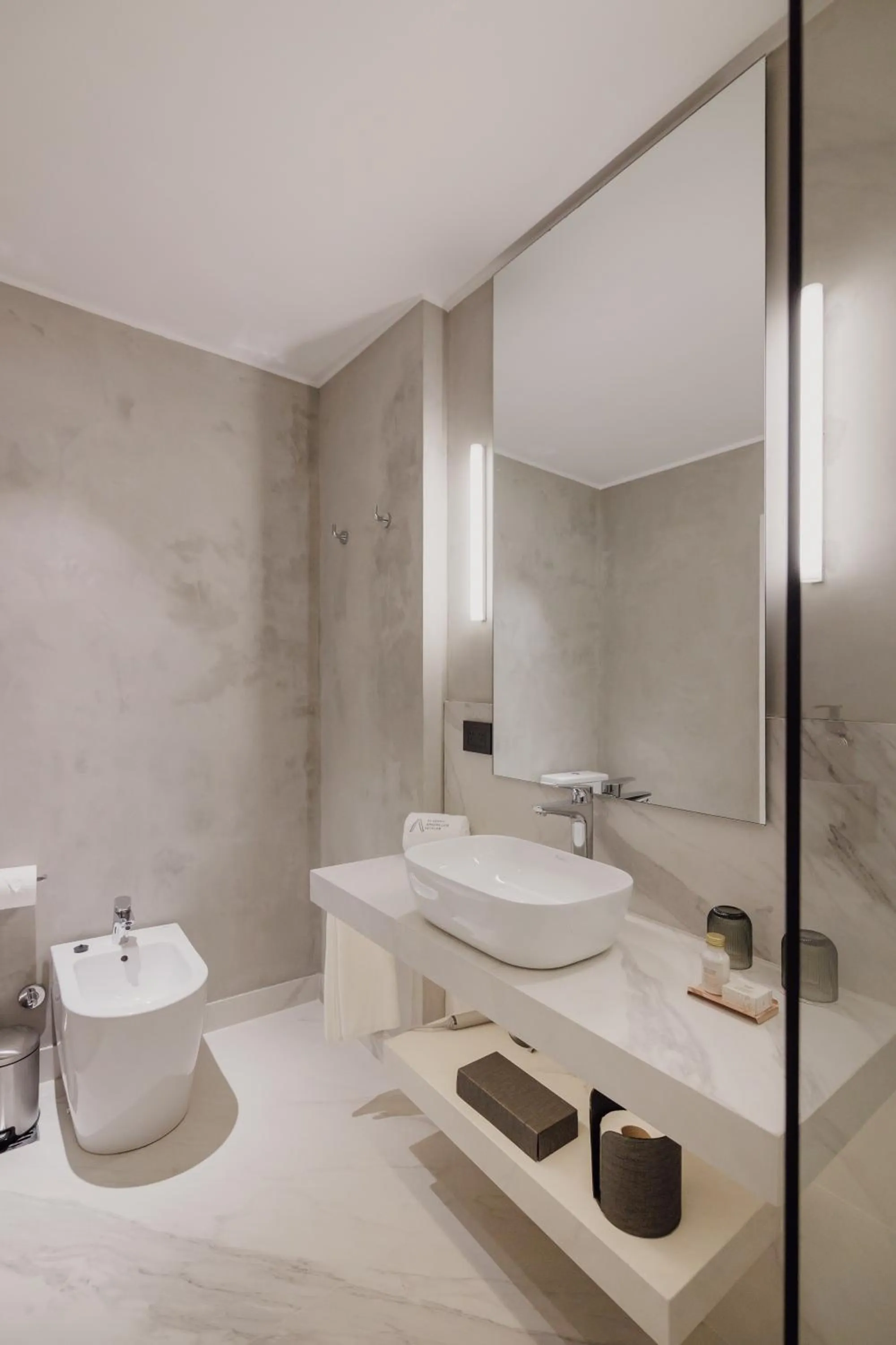 Bathroom in Grand Brizo Bel Air