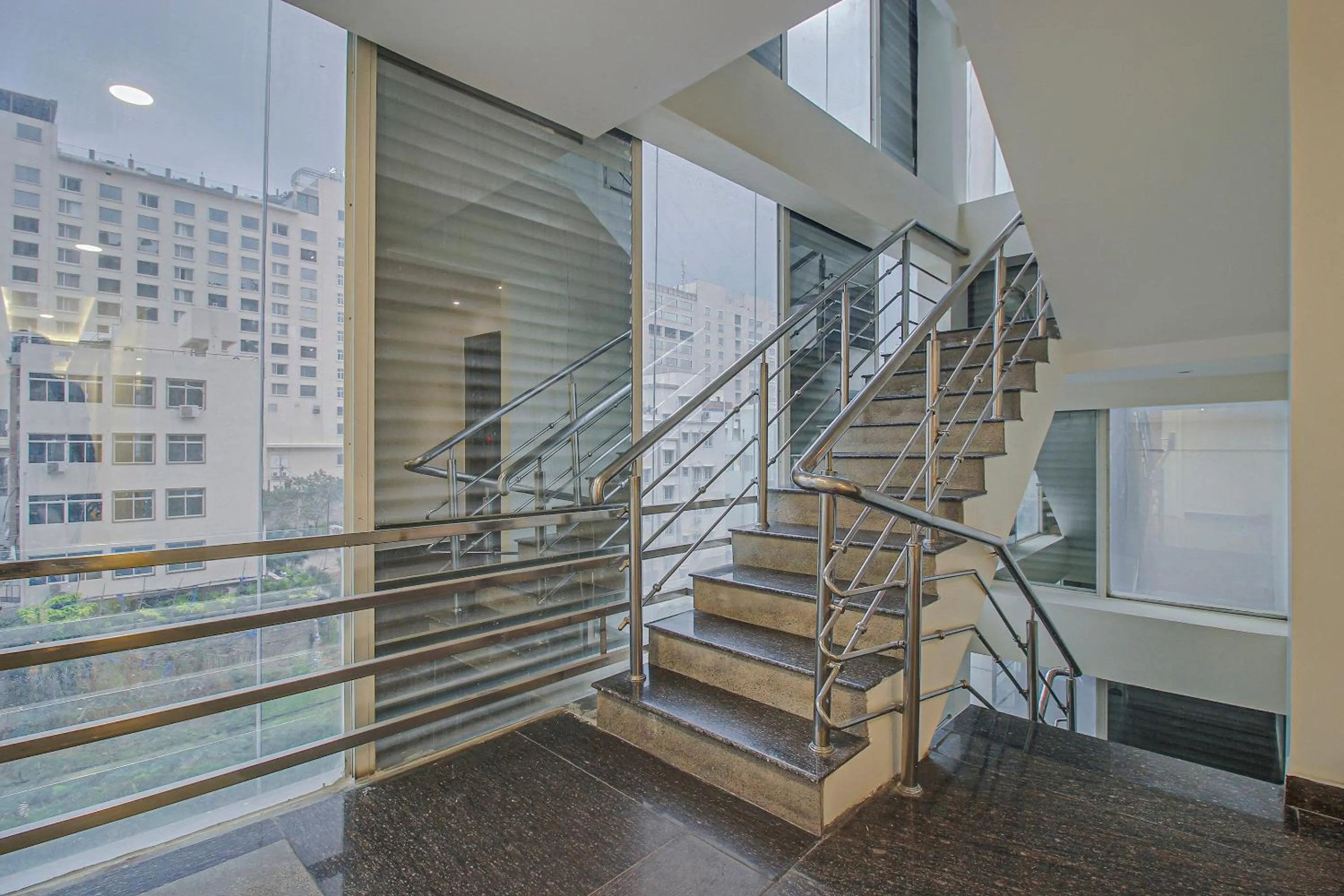 Lobby or reception in Super Townhouse Eaglewood Gachibowli