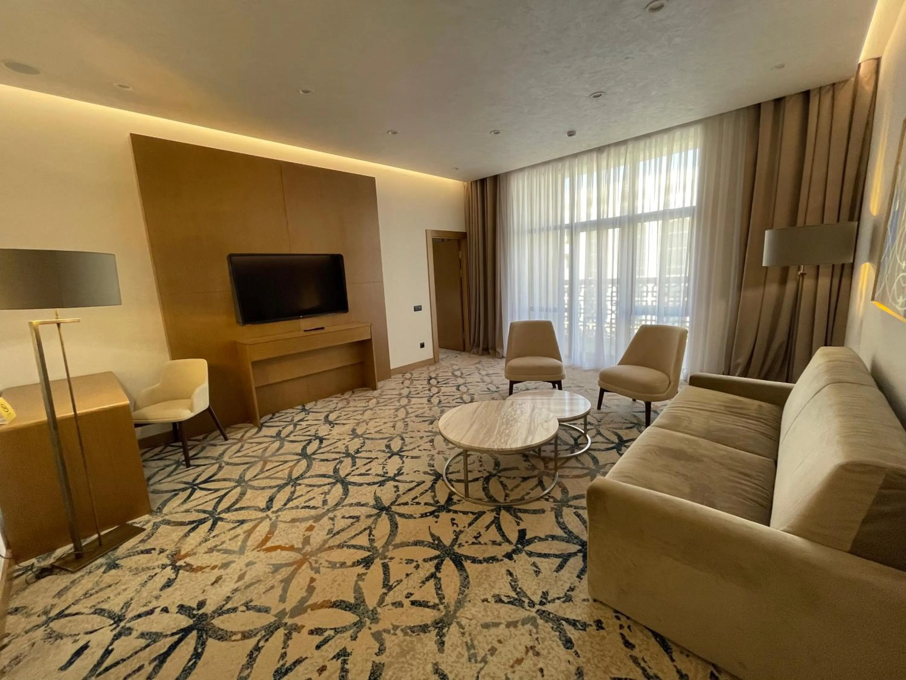 TV and multimedia in Farovon Khiva Hotel