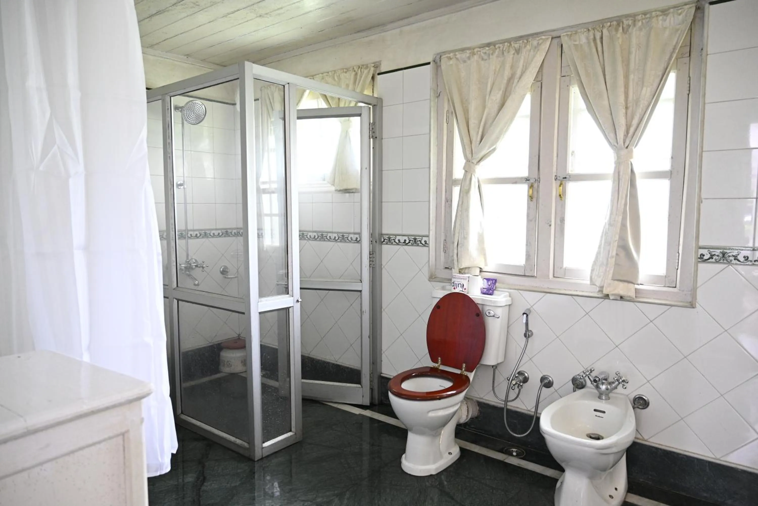 Bathroom in Tumsong Tea Retreat