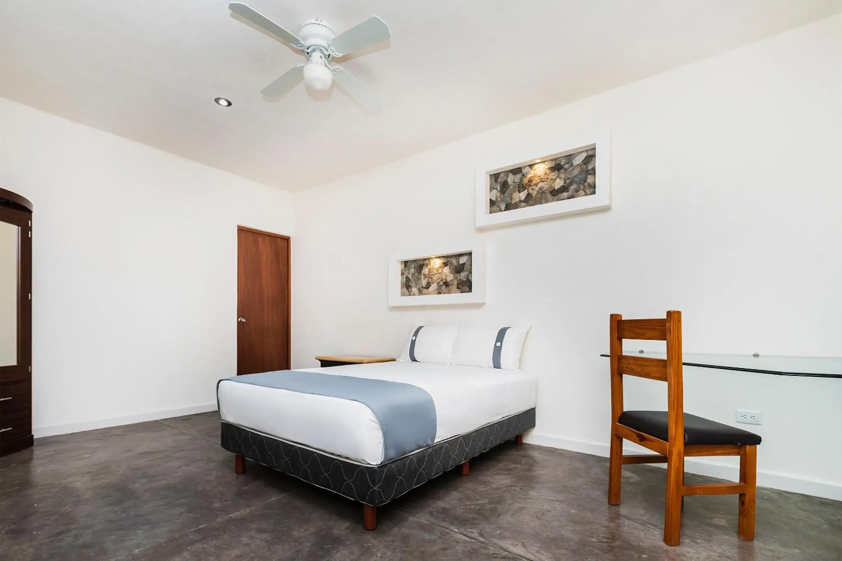 Bedroom, Bed in Capital O Hotel Joyma Suites, San Luis Bedroom, Bed in Capital O Hotel Joyma Suites, San Luis