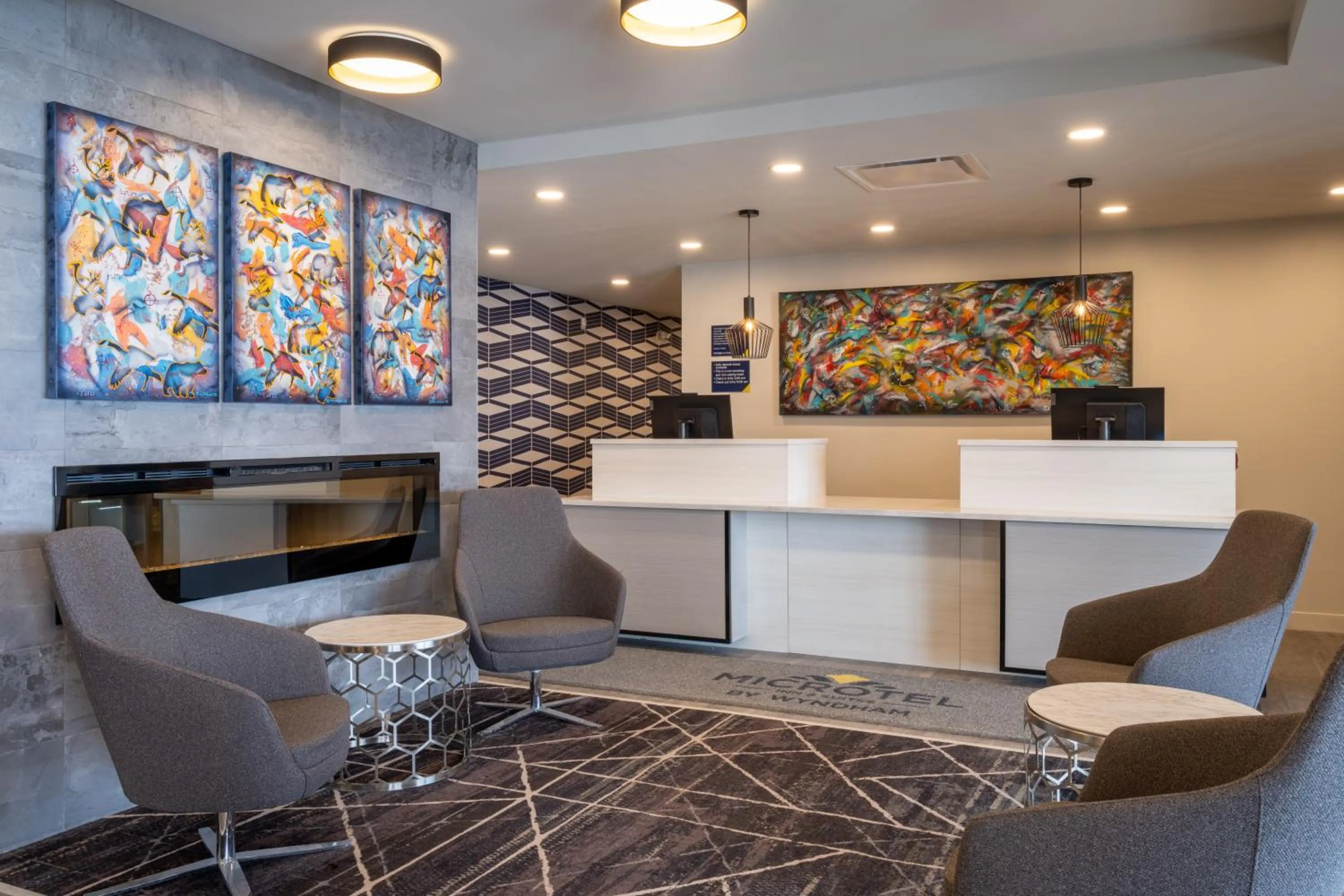 Lobby or reception in Microtel Inn & Suites by Wyndham Kanata Ottawa West