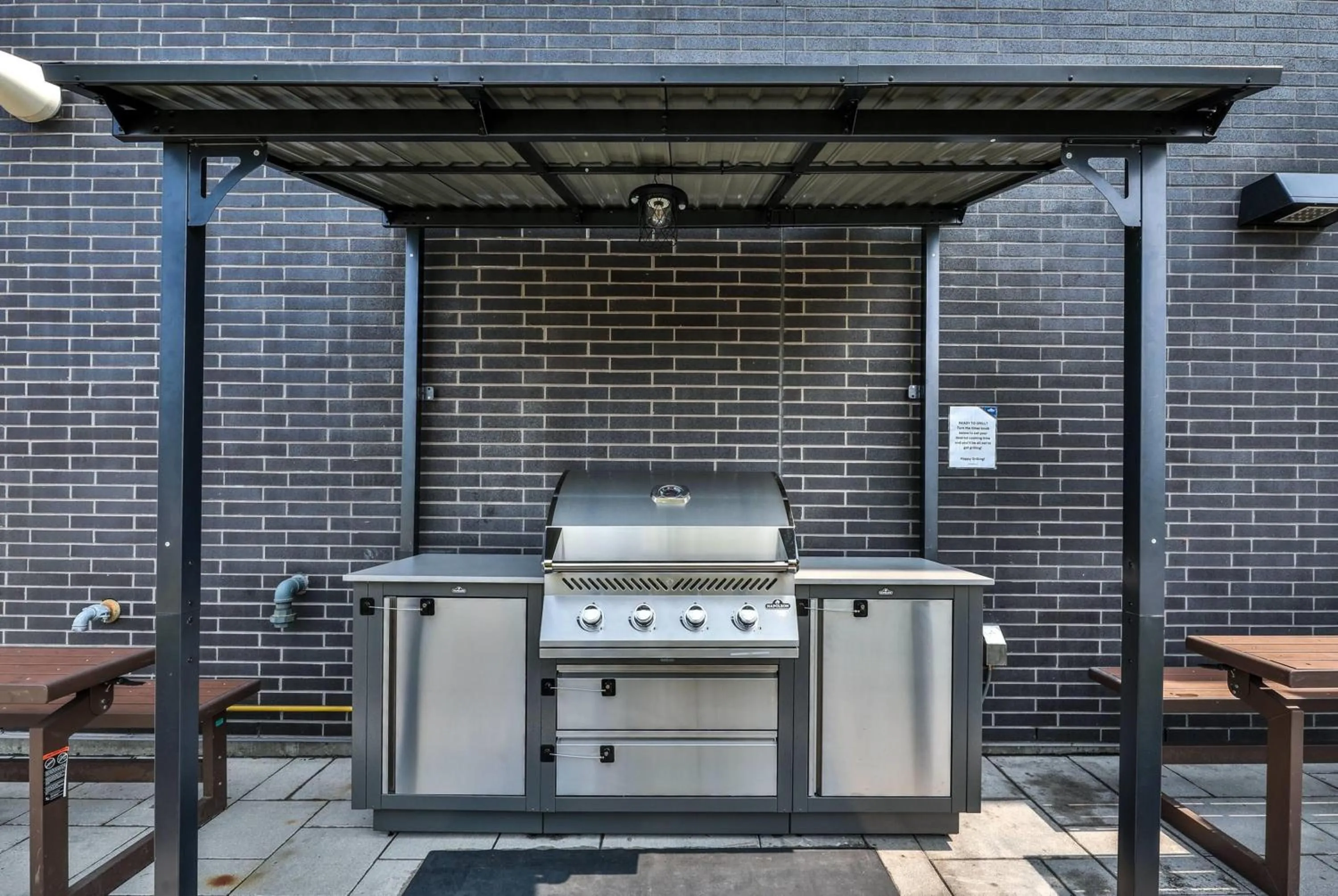 BBQ facilities in Microtel Inn & Suites by Wyndham Kanata Ottawa West