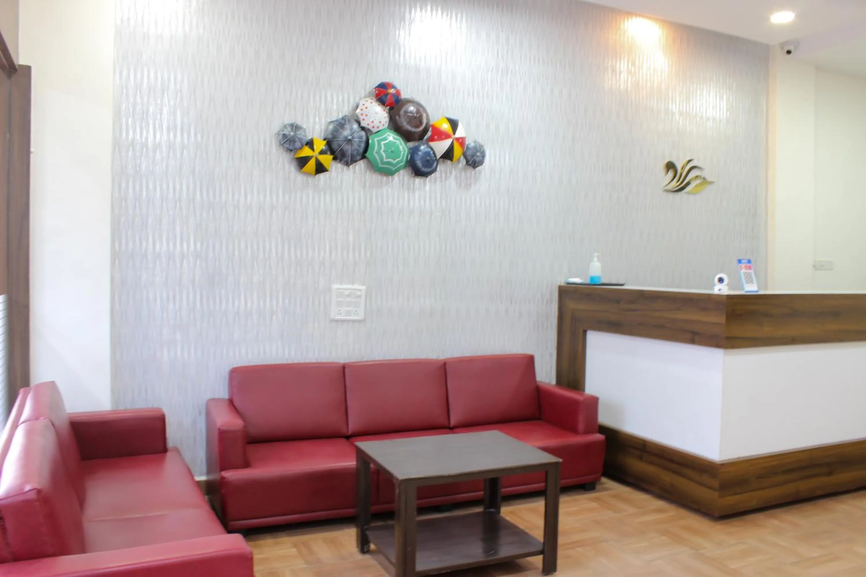 Seating area in Hotel Rain Sky Inn