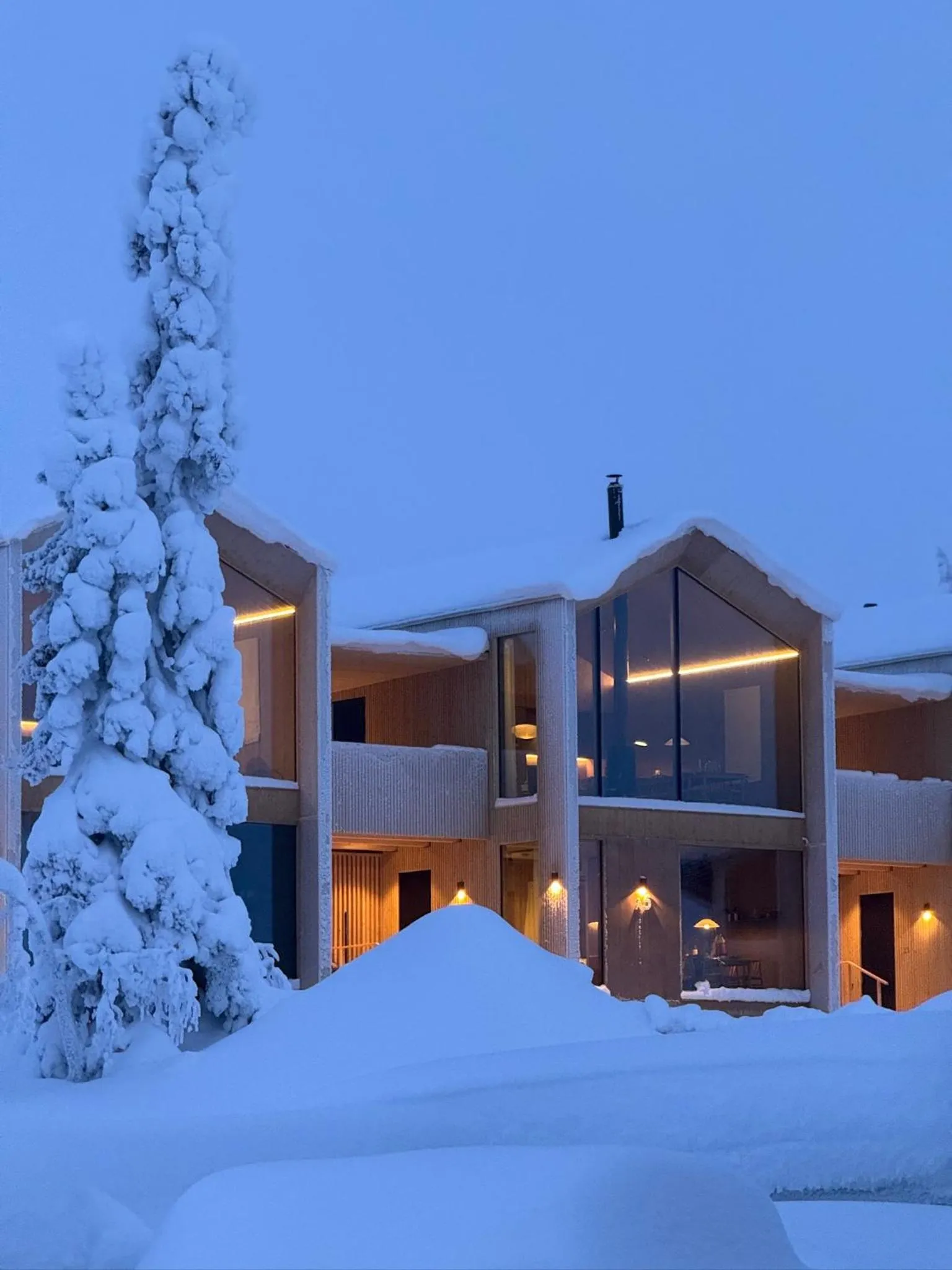 Property building in Aurora Collection