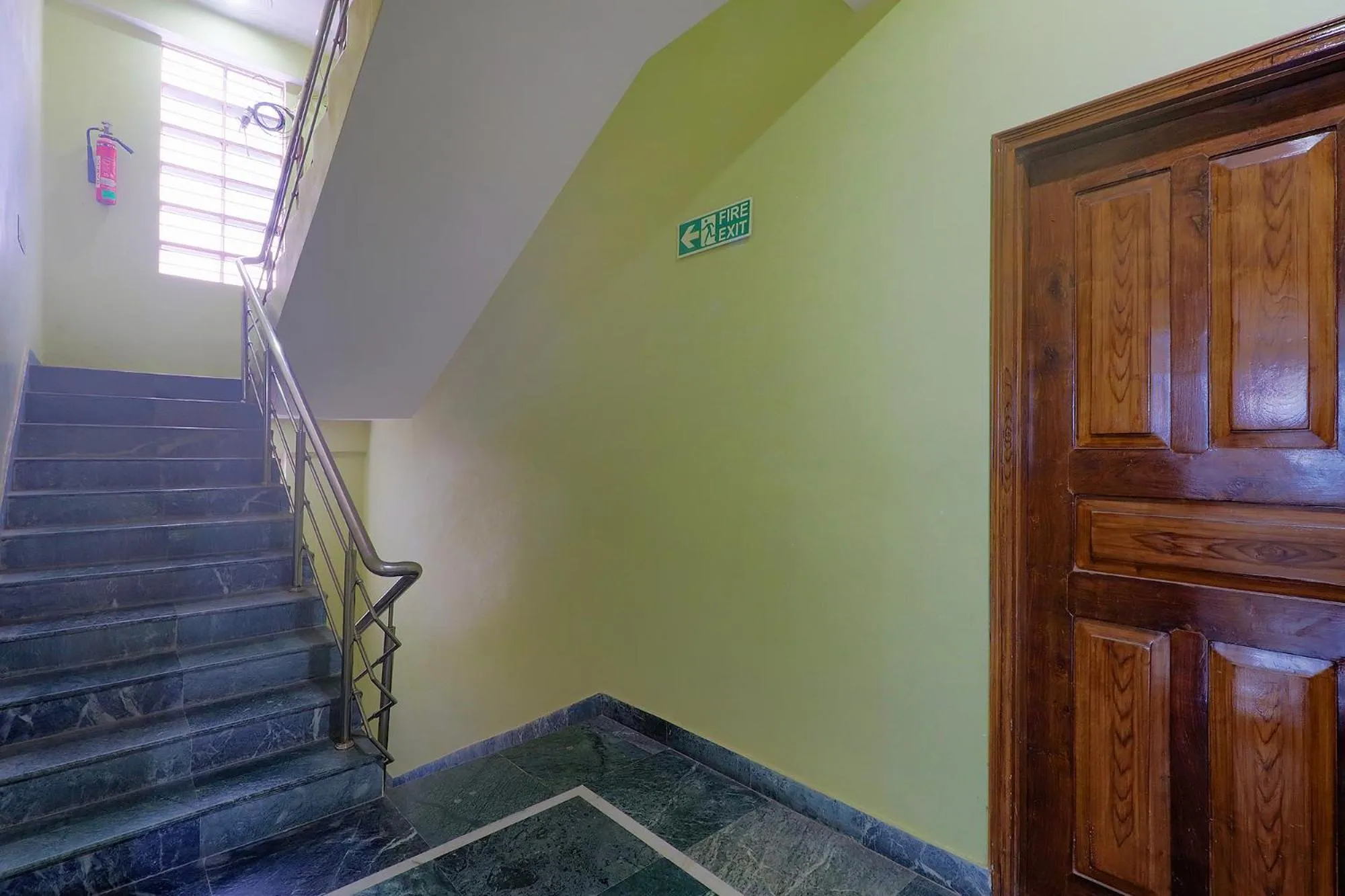 Lobby or reception in FabHotel Buddha Residency