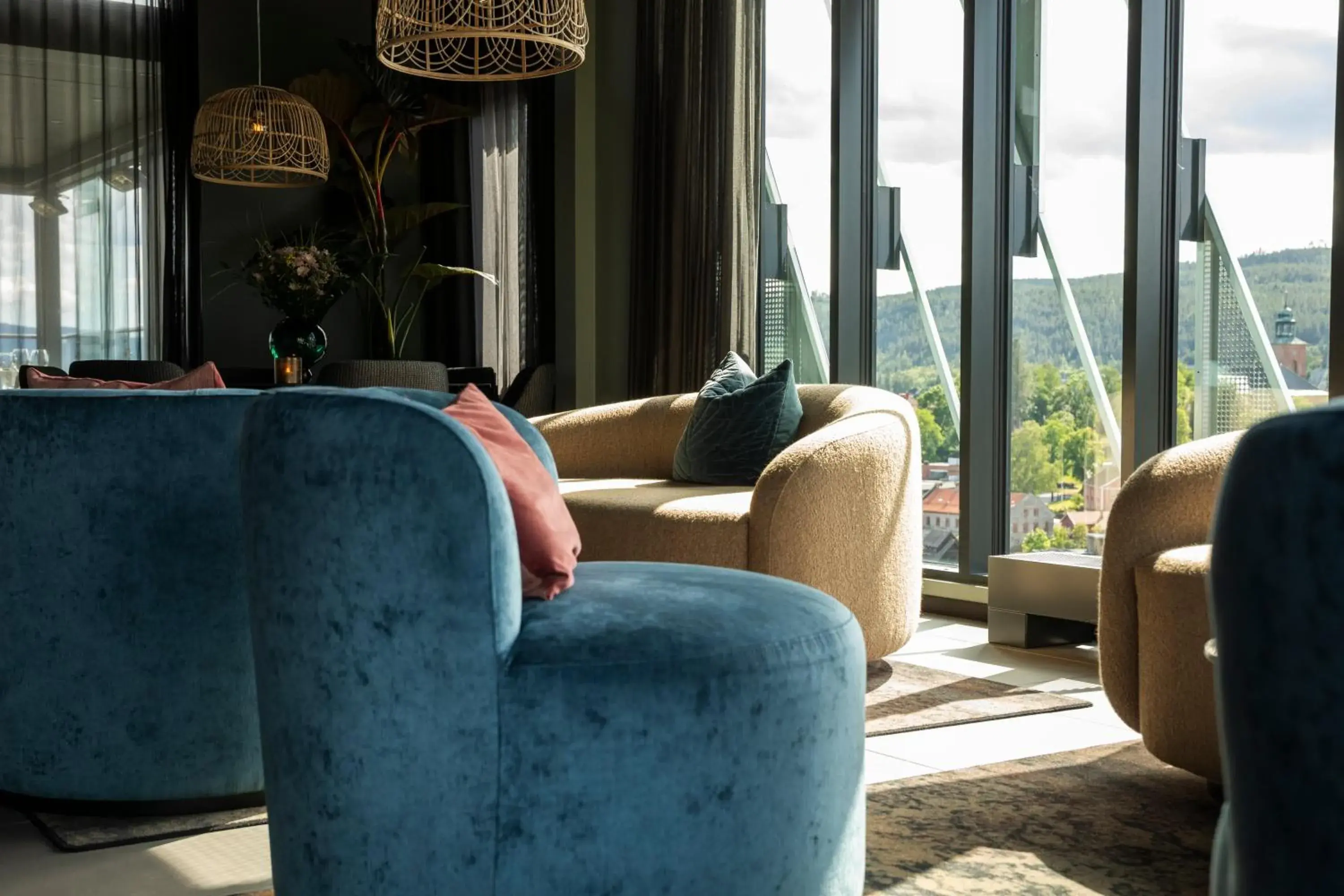 Restaurant/places to eat in Home Hotel 1624 Restaurant/places to eat in Home Hotel 1624