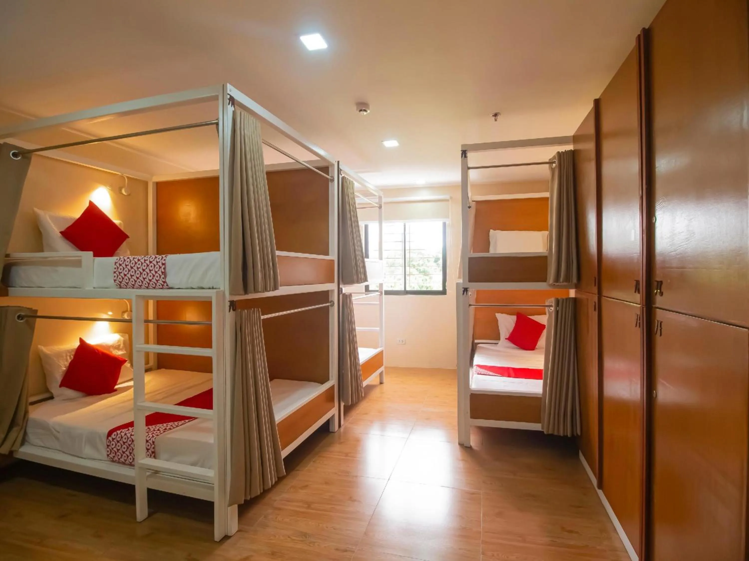 Bedroom, Bed in Super OYO 832 The Teepee Place Hostel & Residence Inn