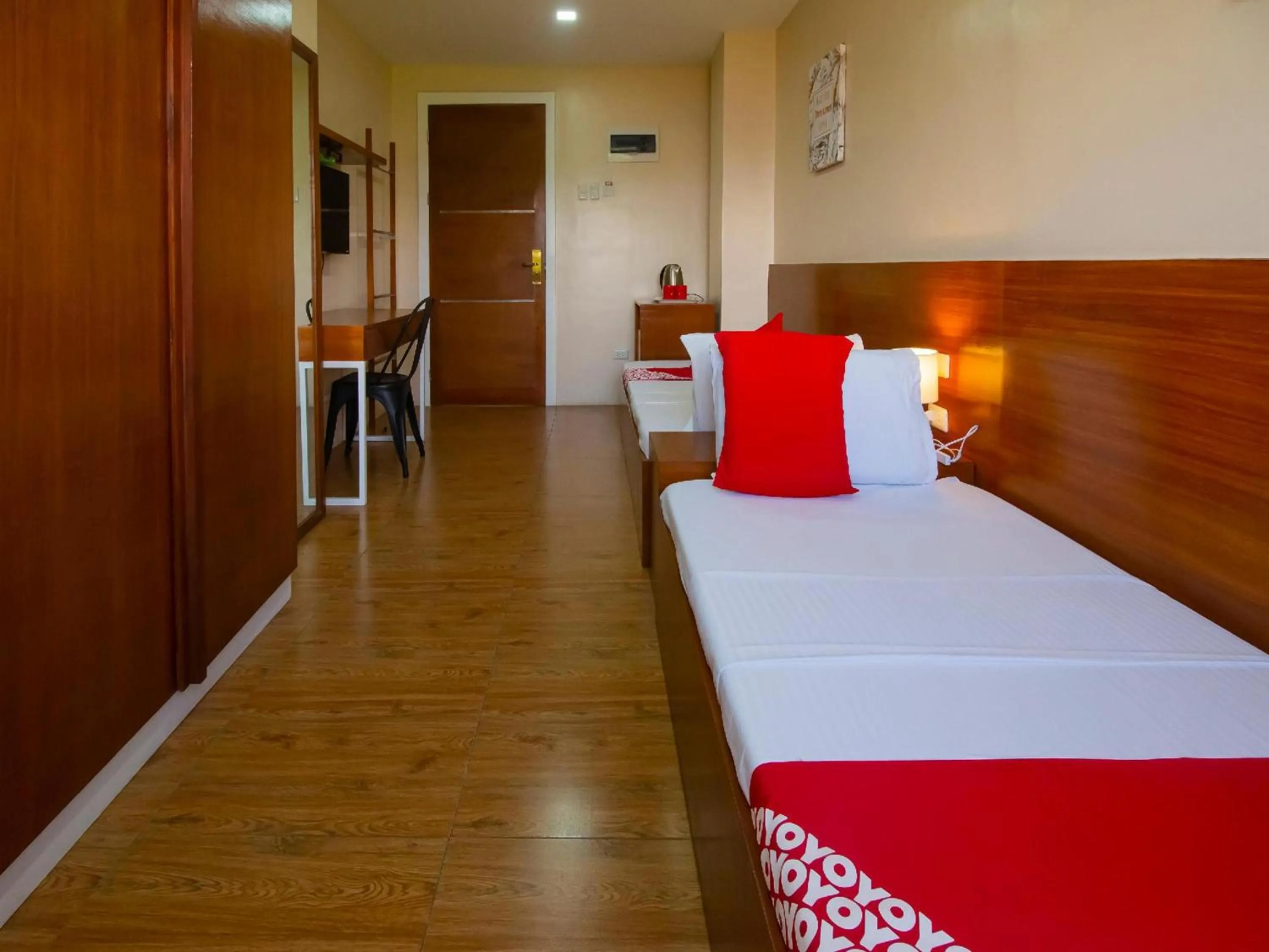 Bedroom, Bed in Super OYO 832 The Teepee Place Hostel & Residence Inn