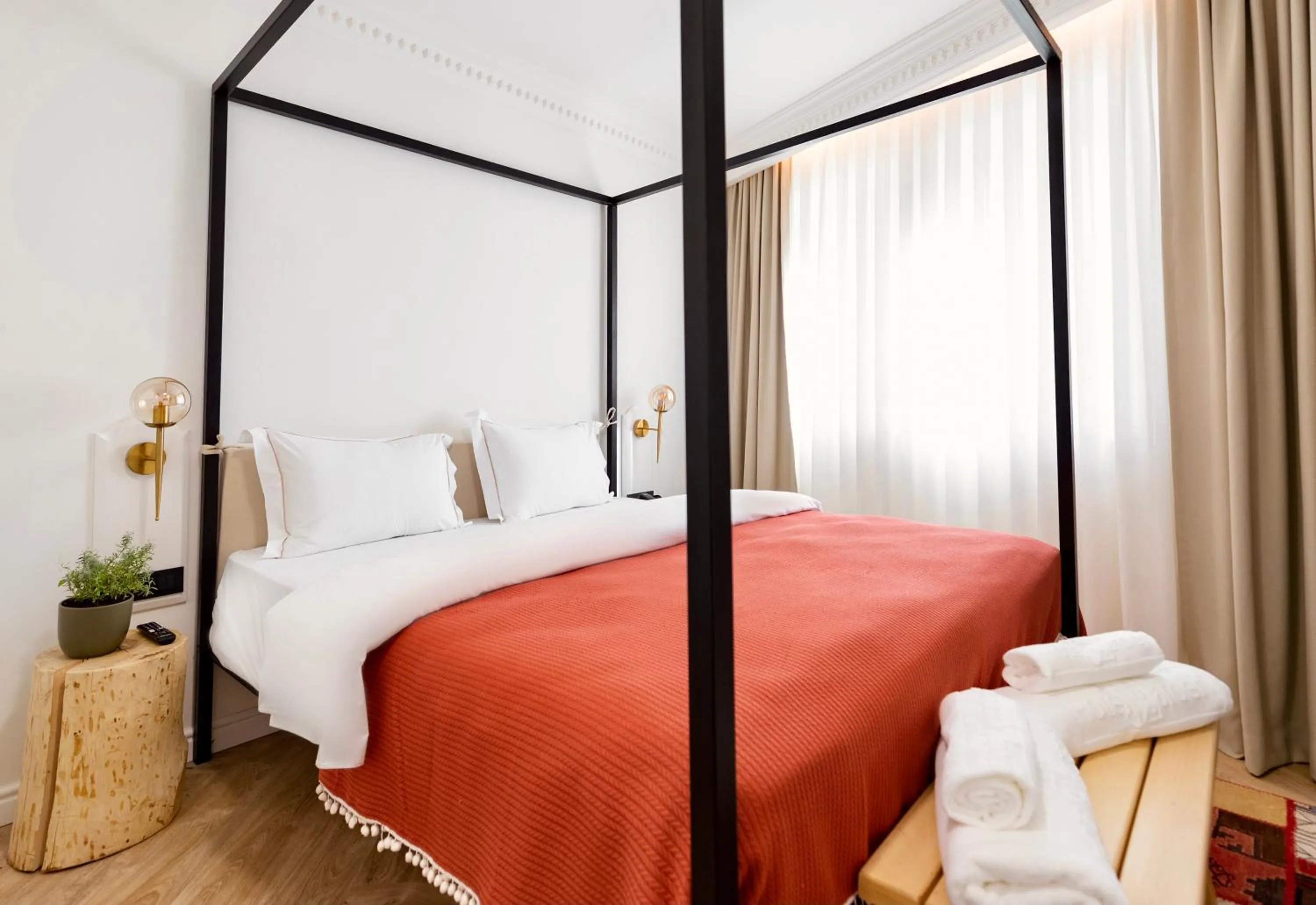 Bed in Garden Downtown Prishtina