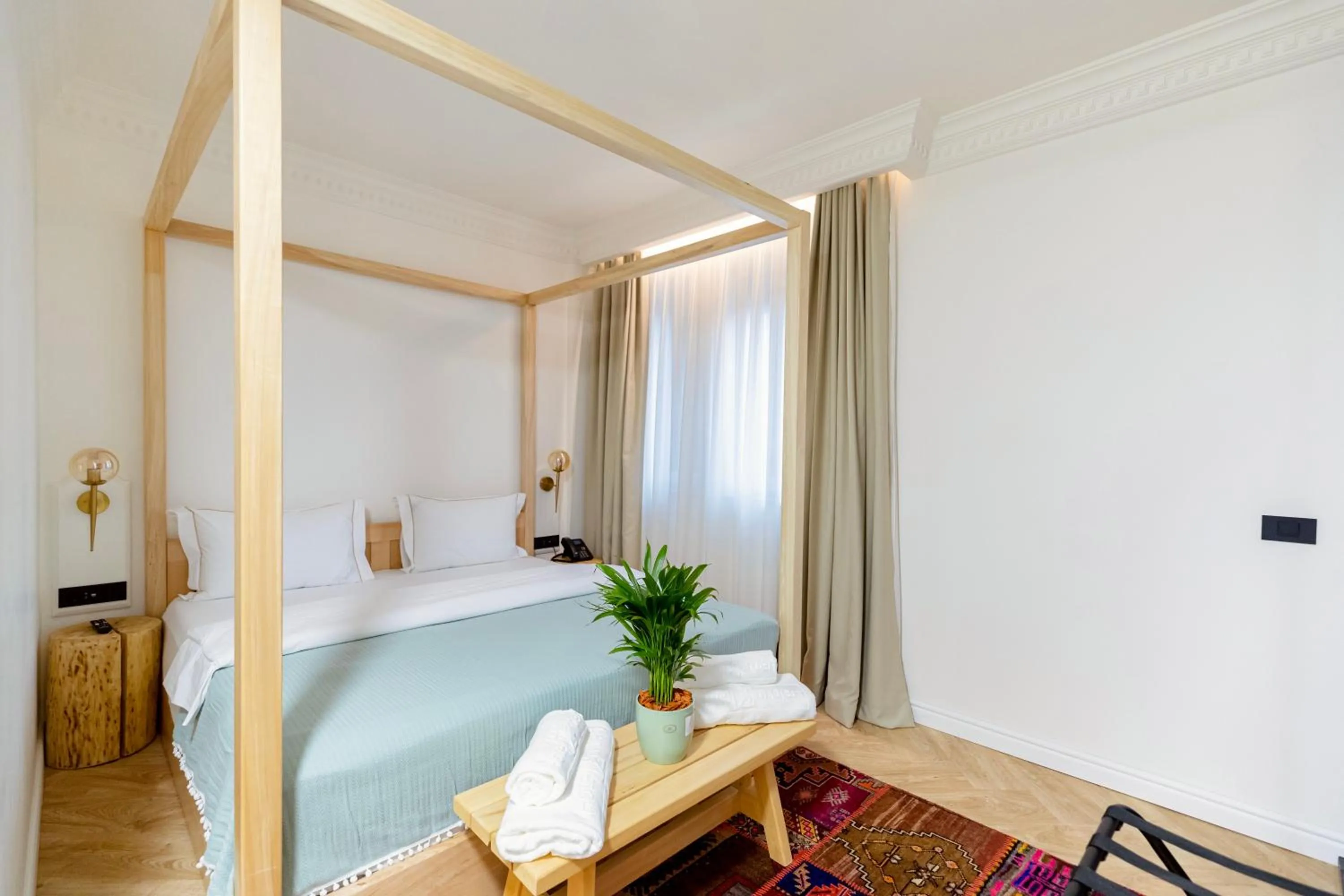 Bed in Garden Downtown Prishtina