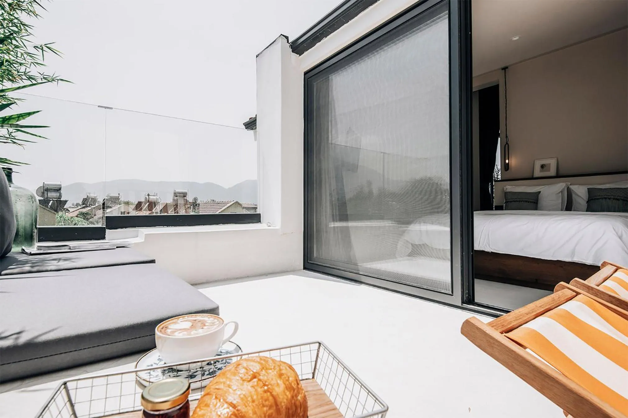 Patio, Bed in To Be Social House