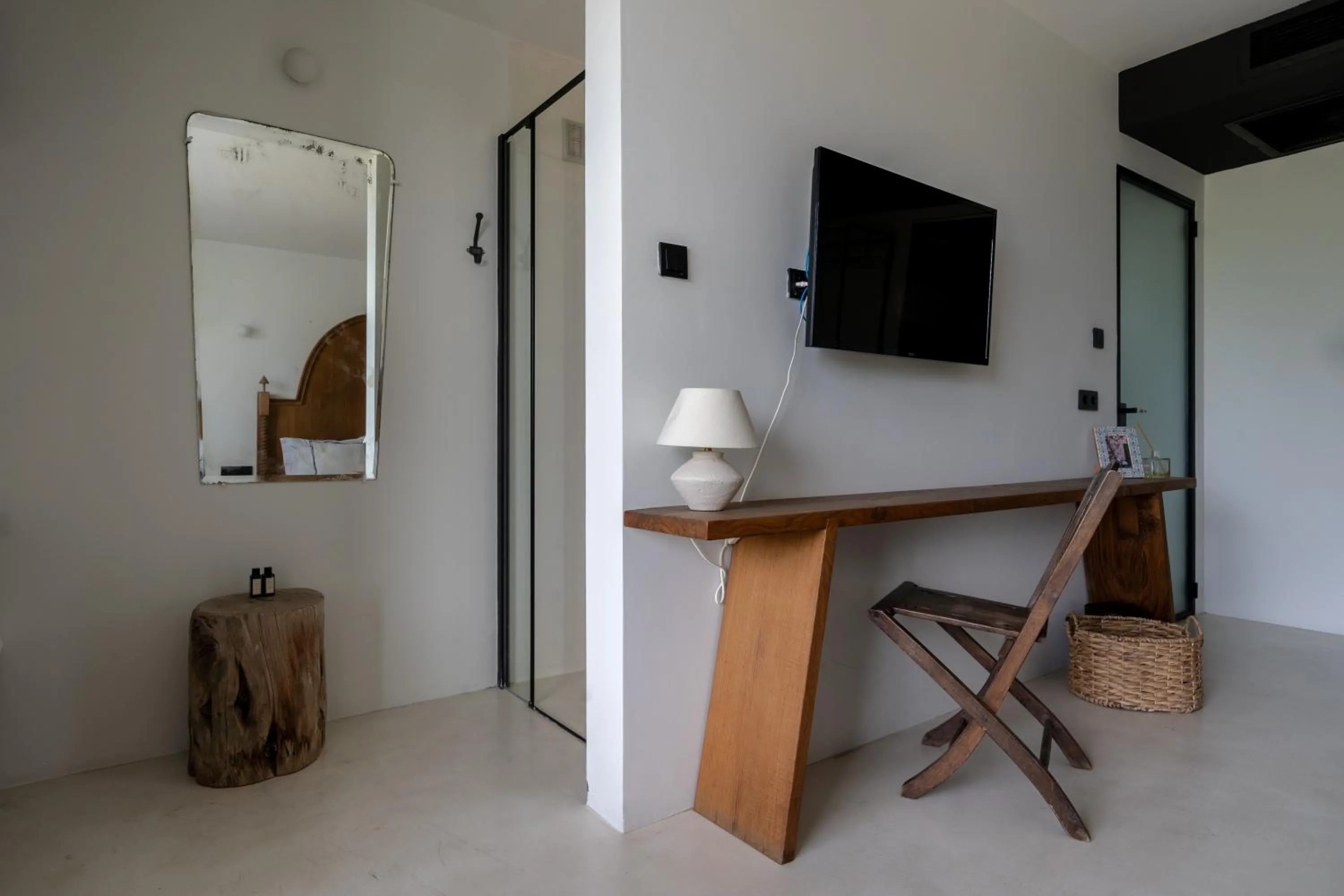 TV and multimedia in To Be Social House