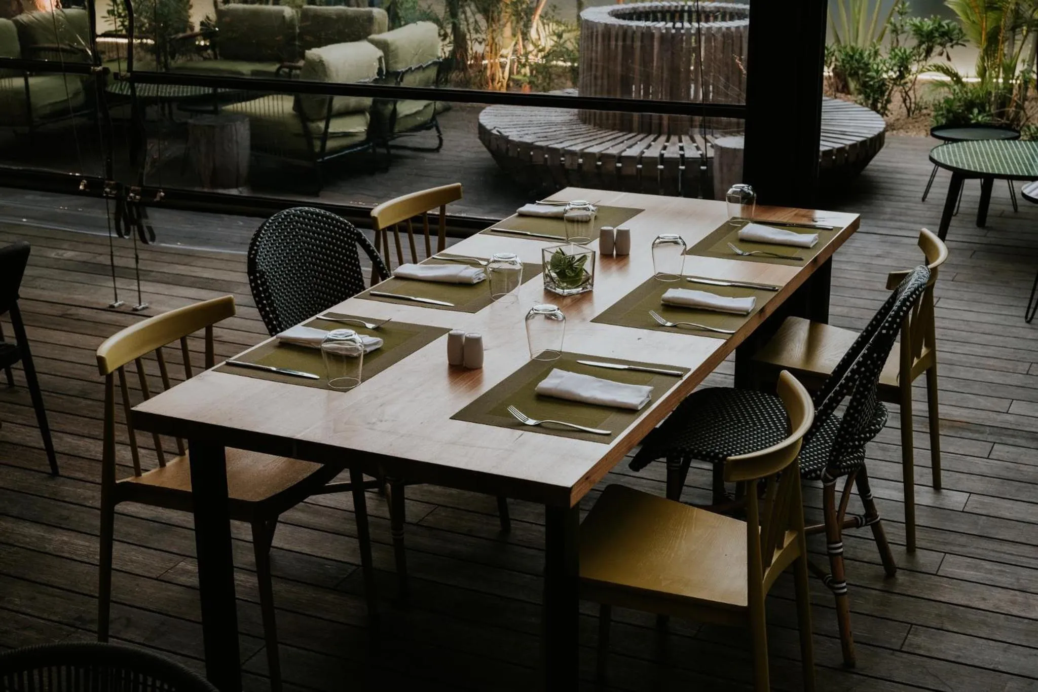 Restaurant/places to eat in Royal Green Wellness Resort