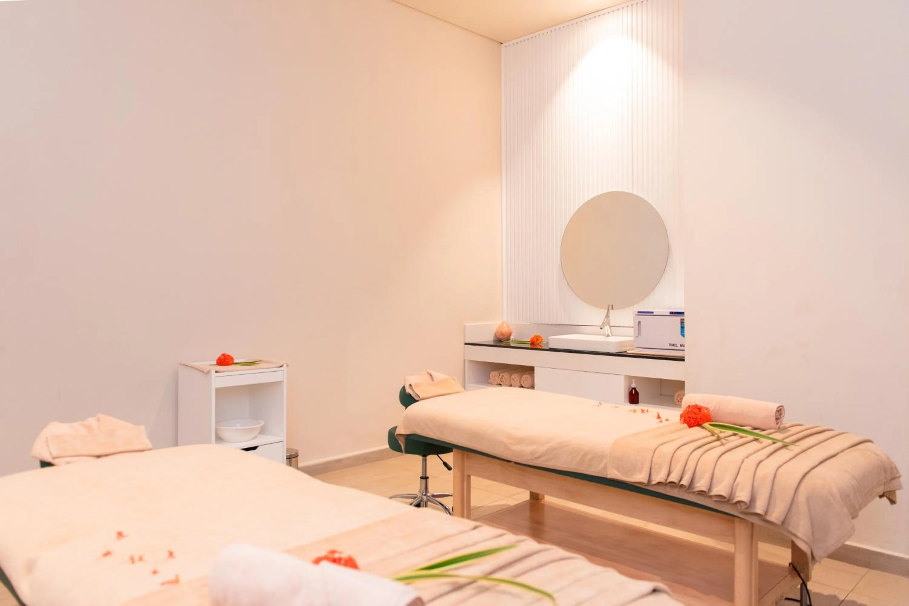 Massage in Royal Green Wellness Resort