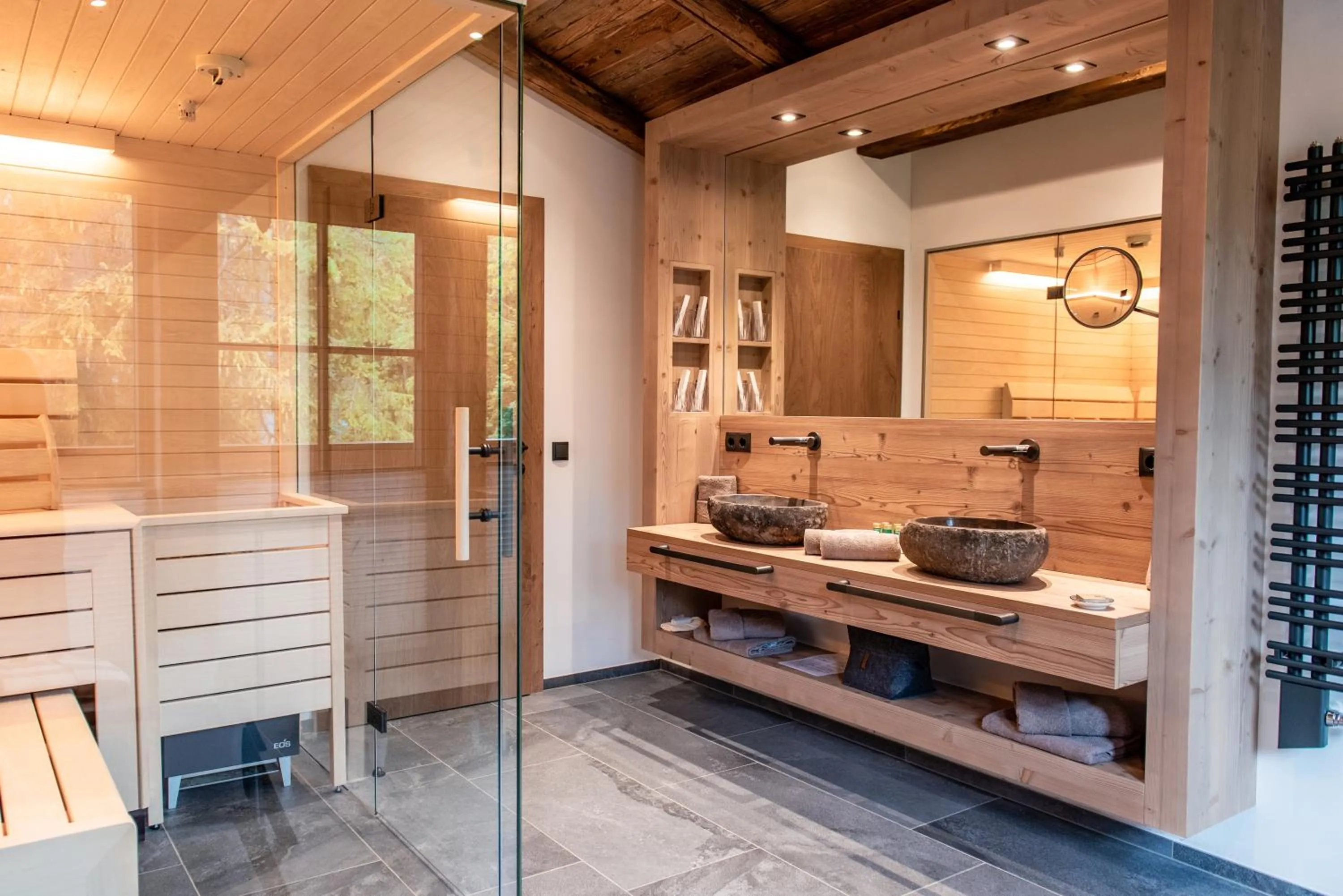 Sauna in Natursinn Mountainchalets