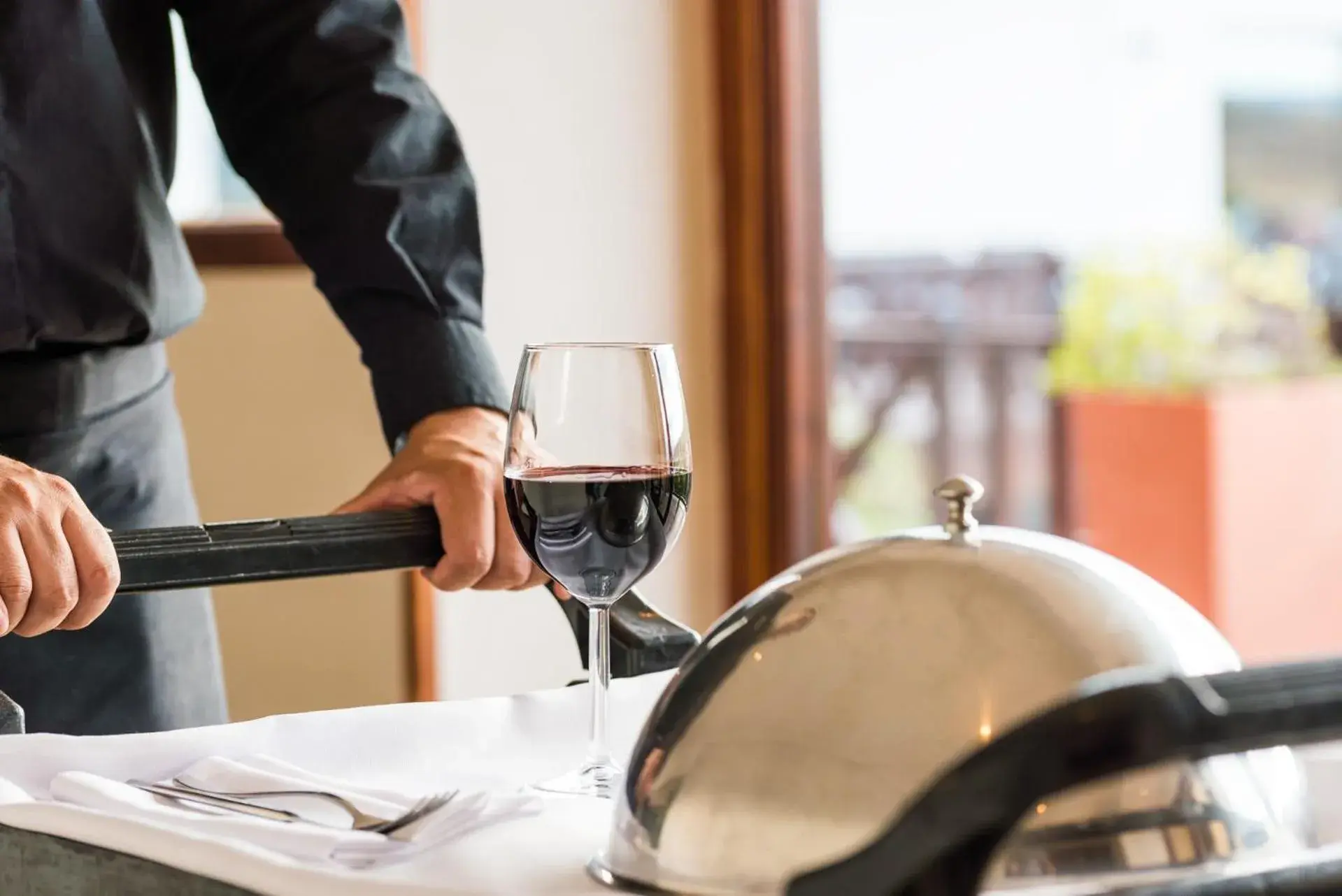 Restaurant/places to eat in Xelena Hotel & Suites Restaurant/places to eat in Xelena Hotel & Suites