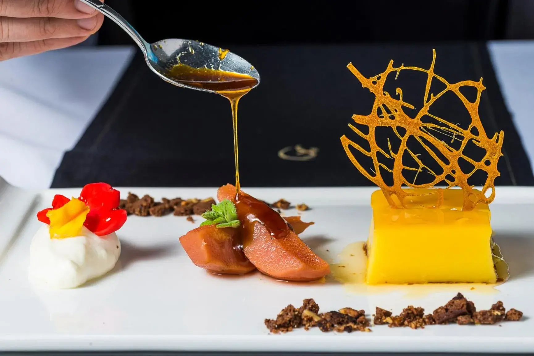 Restaurant/places to eat in Xelena Hotel & Suites Restaurant/places to eat in Xelena Hotel & Suites