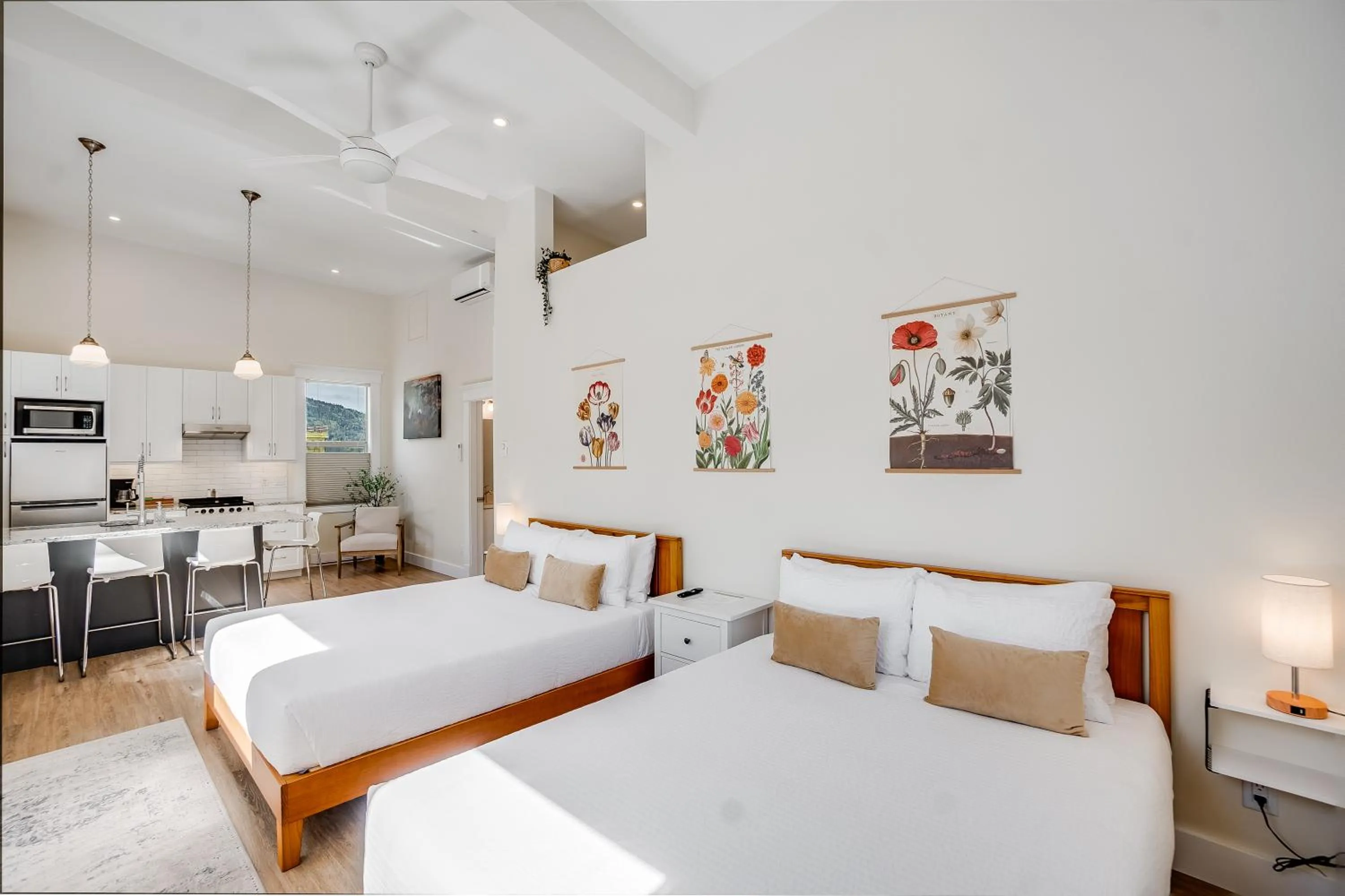 Bed in Stirling All Suites Hotel