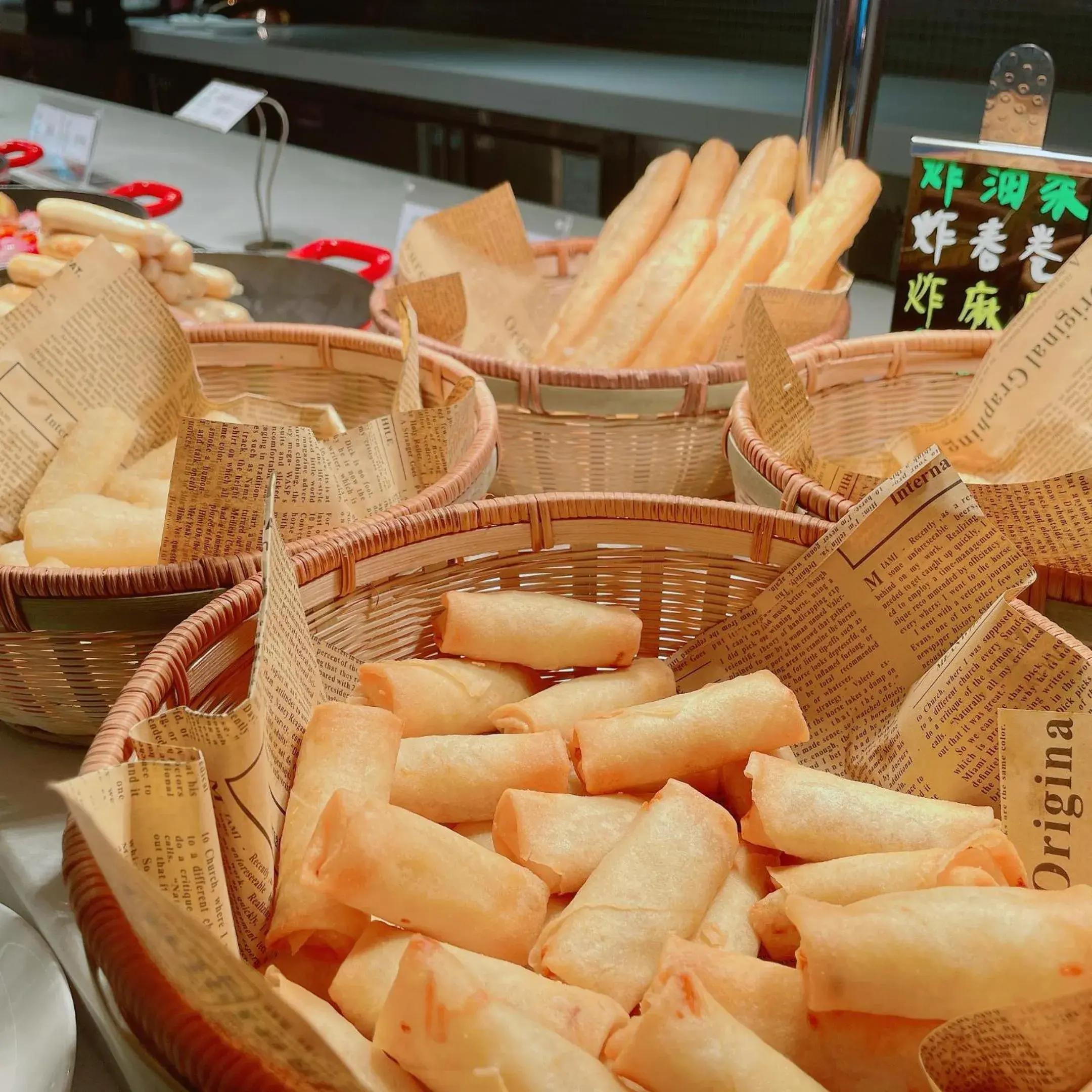 Breakfast in Holiday Inn Chongqing Guanyinqiao, an IHG Hotel Breakfast in Holiday Inn Chongqing Guanyinqiao, an IHG Hotel