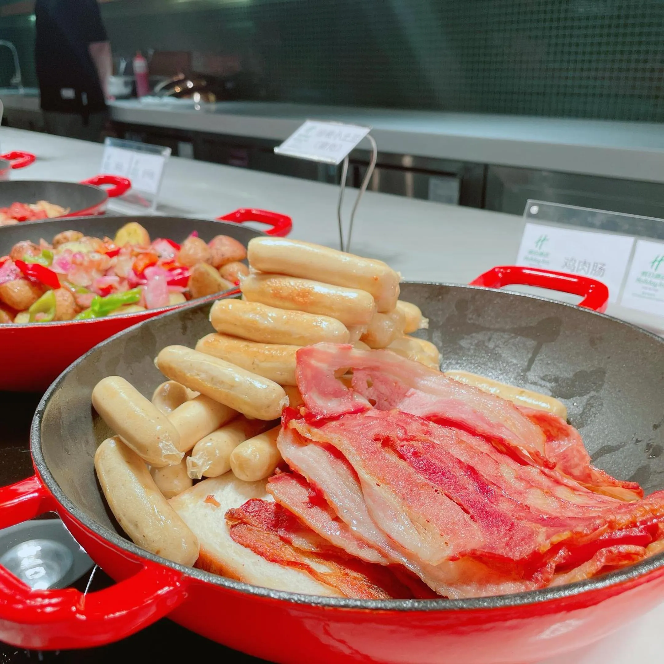 Breakfast in Holiday Inn Chongqing Guanyinqiao, an IHG Hotel