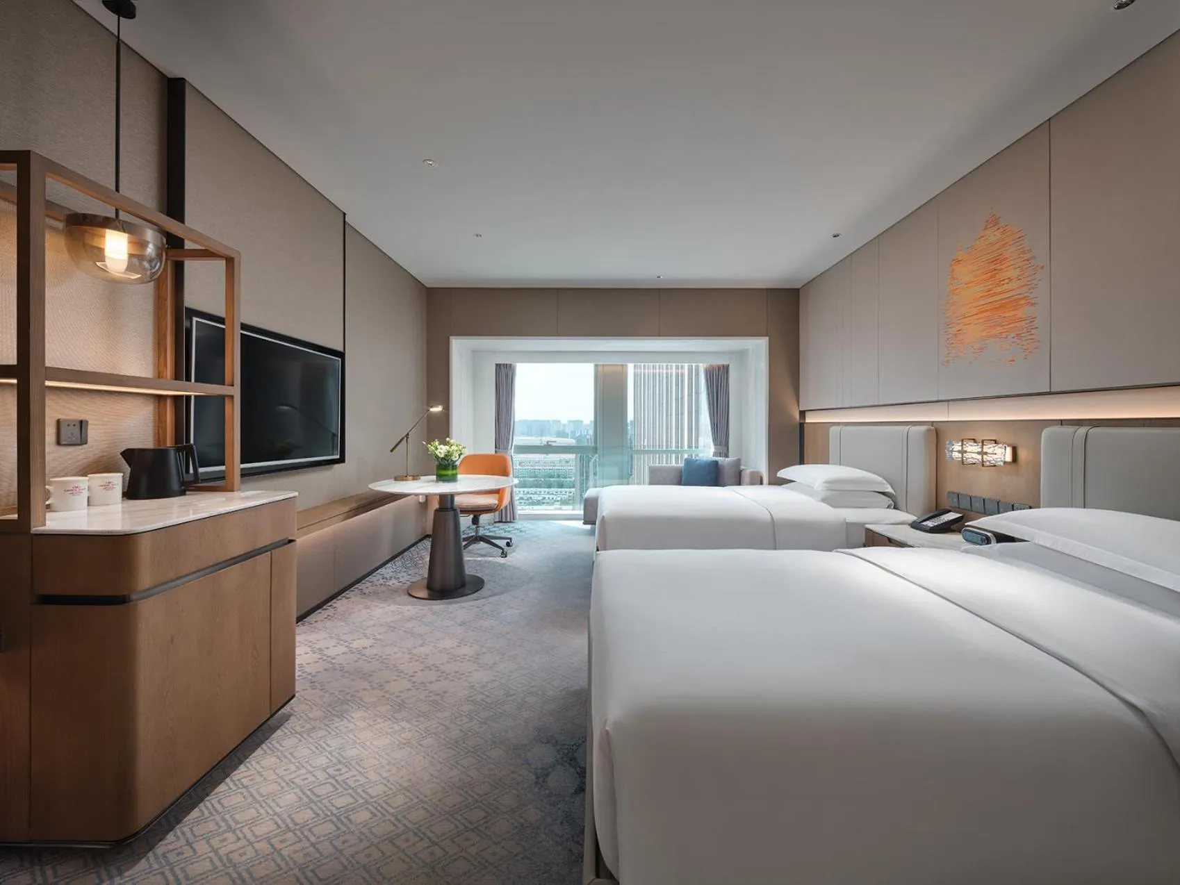 Photo of the whole room, Bed in Crowne Plaza Hohhot City Center