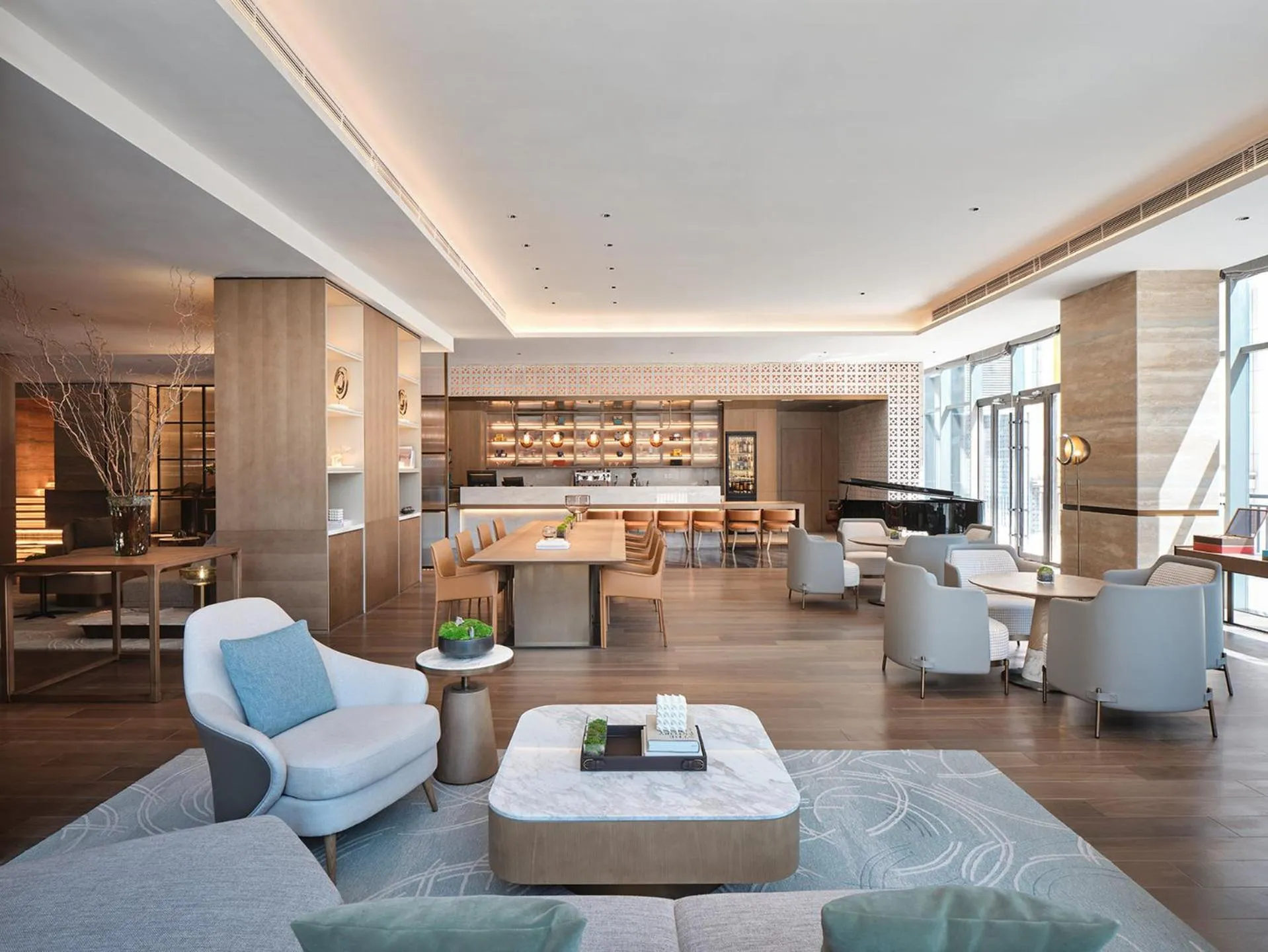 Lounge or bar in Crowne Plaza Hohhot City Center