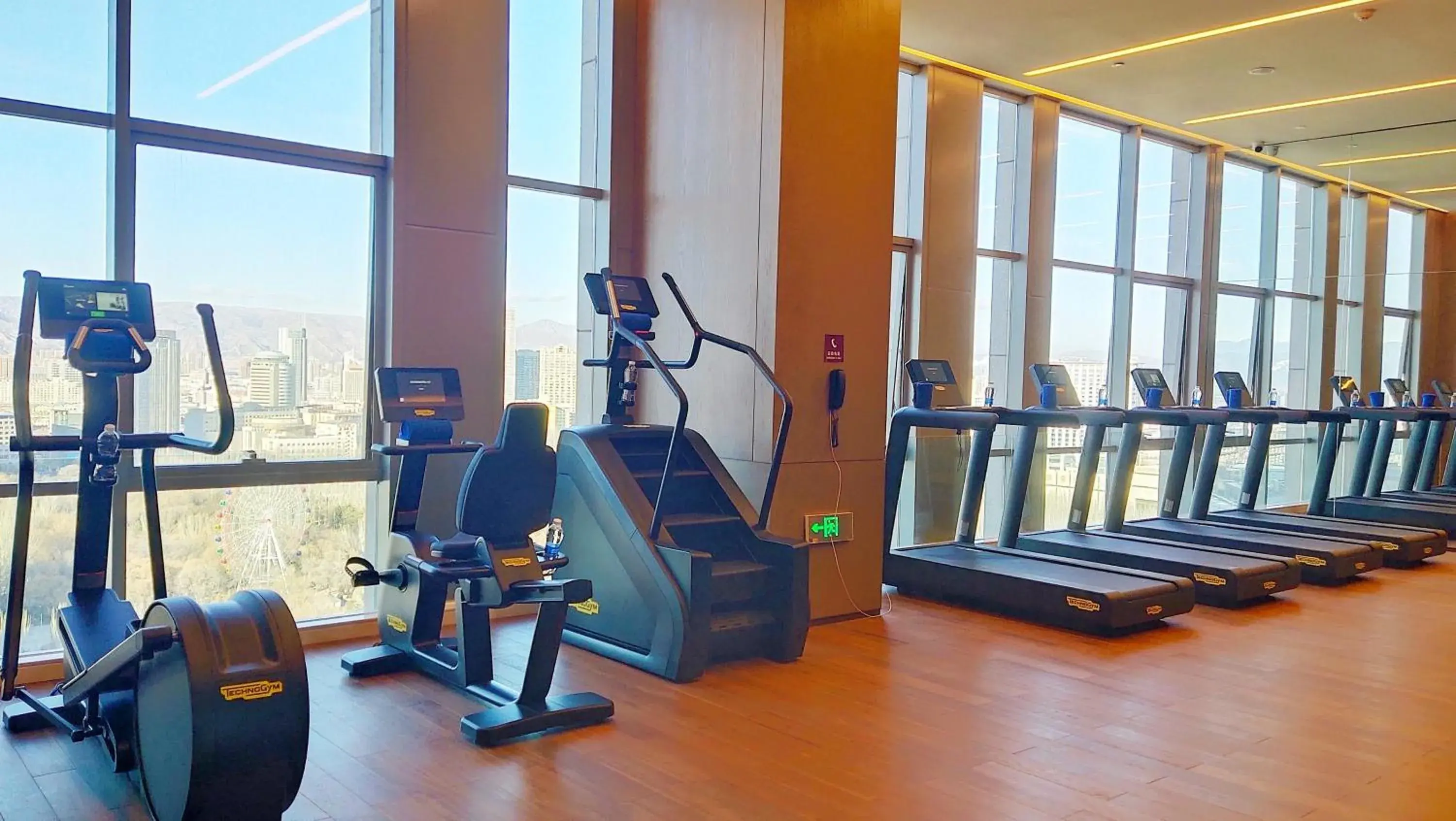 Fitness centre/facilities in Crowne Plaza Hohhot City Center Fitness centre/facilities in Crowne Plaza Hohhot City Center