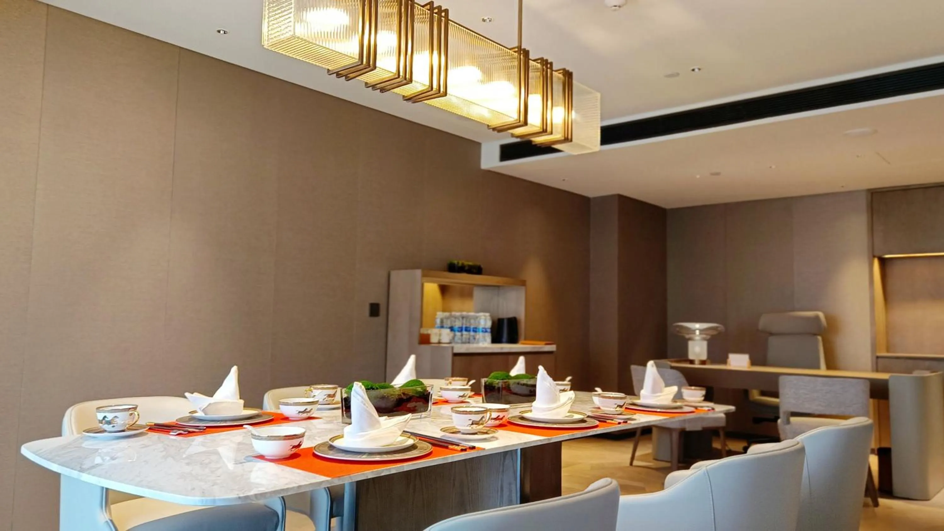 Photo of the whole room in Crowne Plaza Hohhot City Center