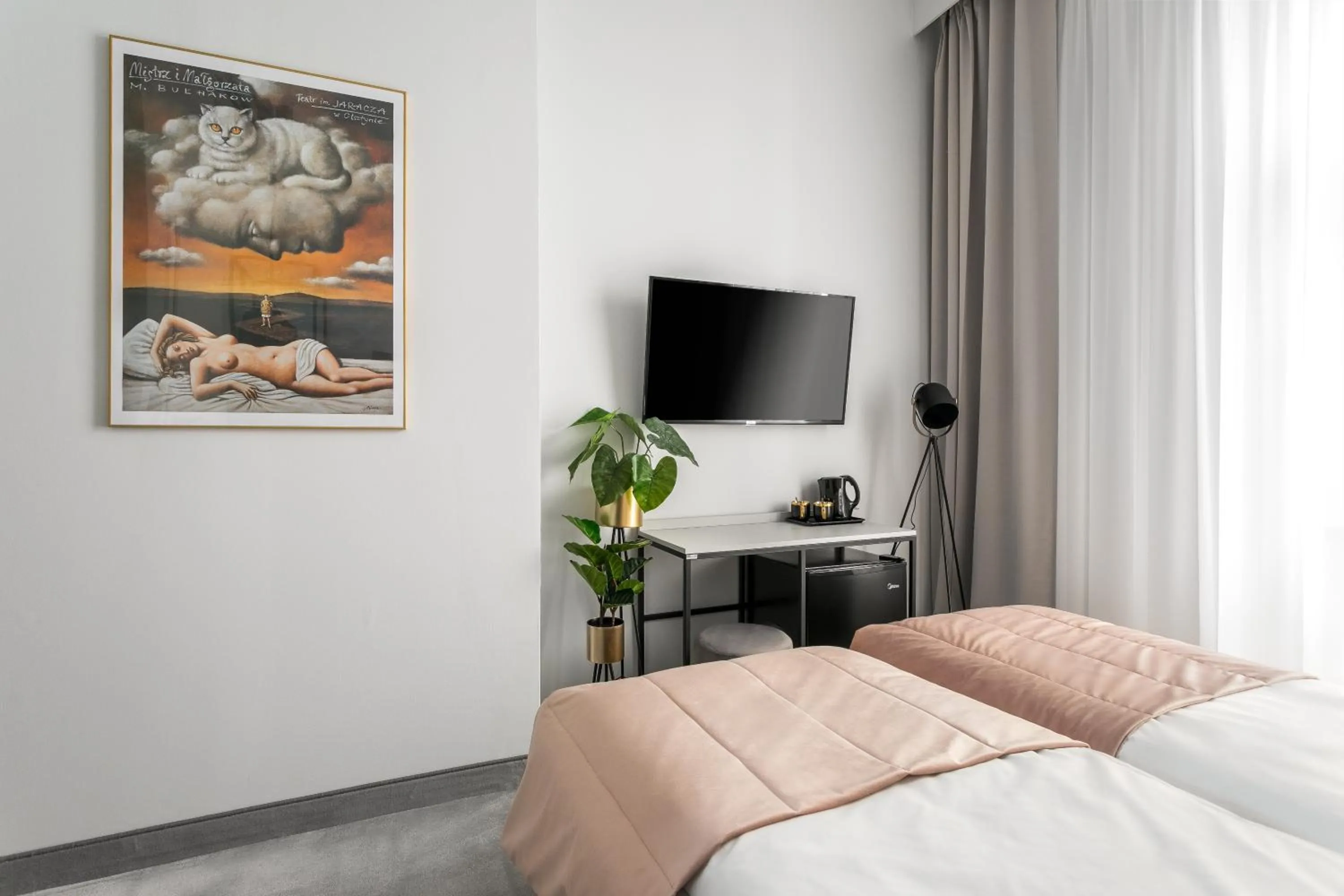 TV and multimedia, Bed in Old Town Residence - Premium Aparthotel