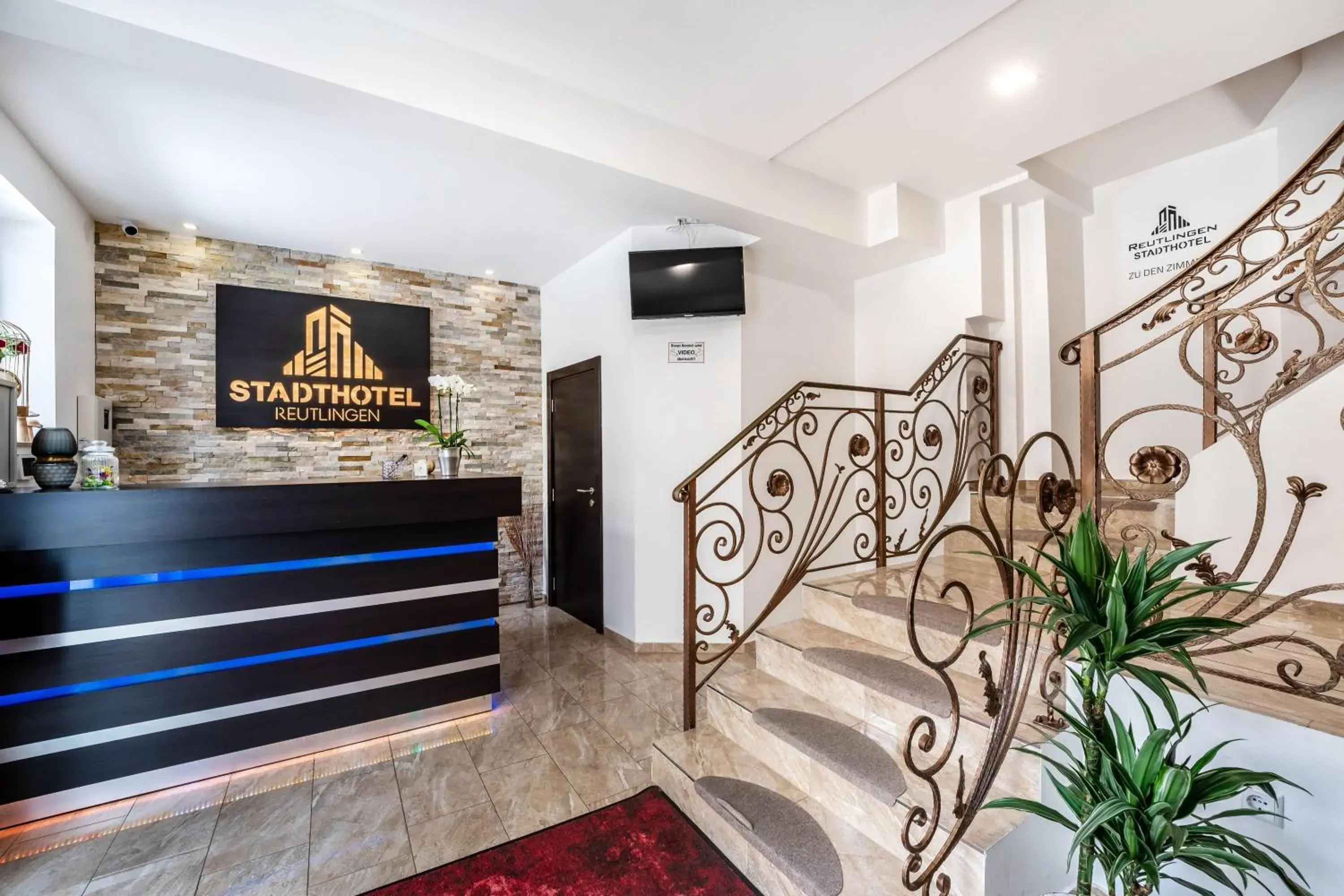 Lobby or reception in Aspire Castillo Reutlingen, Trademark Collection by Wyndham Lobby or reception in Aspire Castillo Reutlingen, Trademark Collection by Wyndham