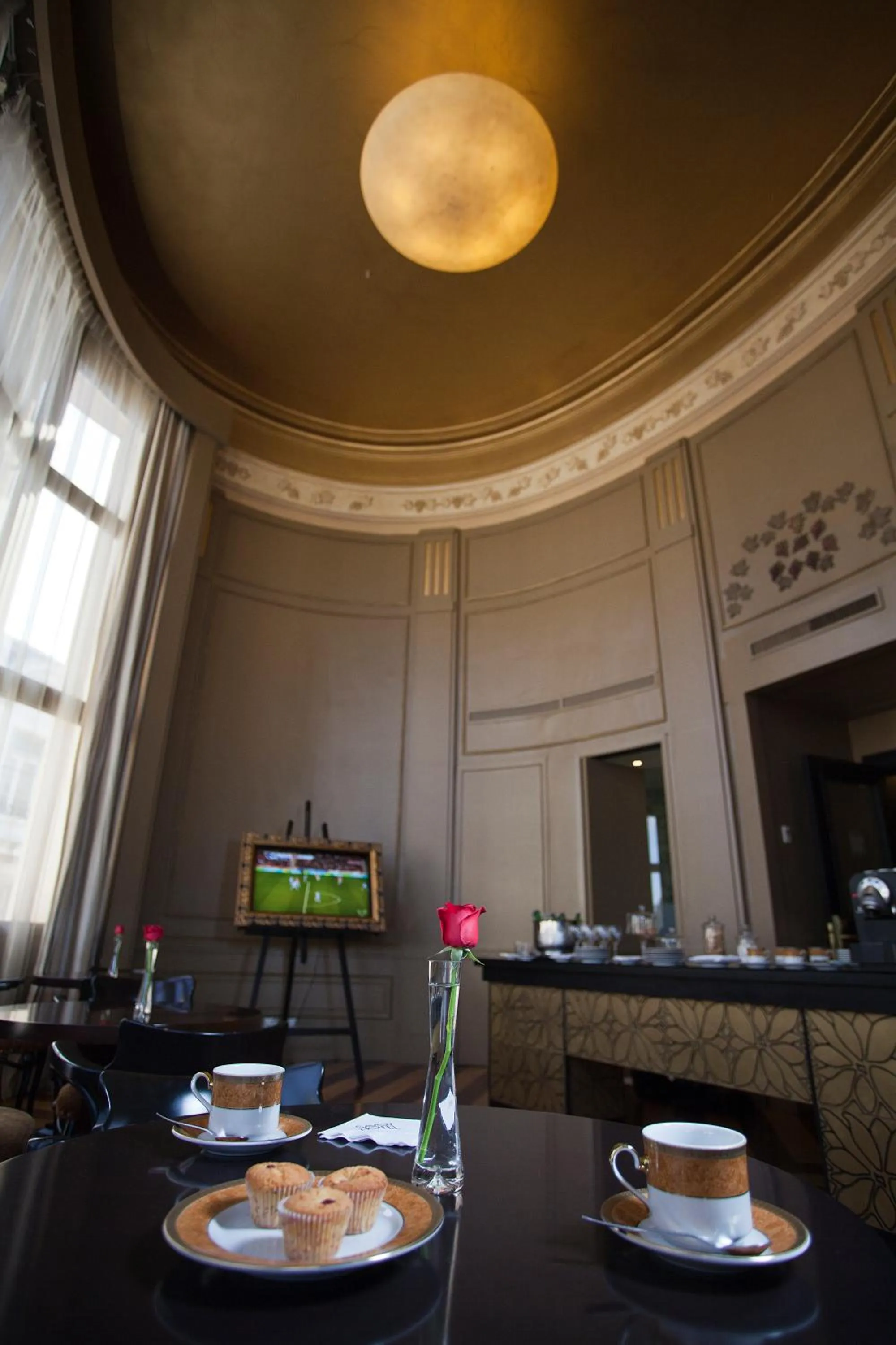 Lounge or bar in Savoy Hotel