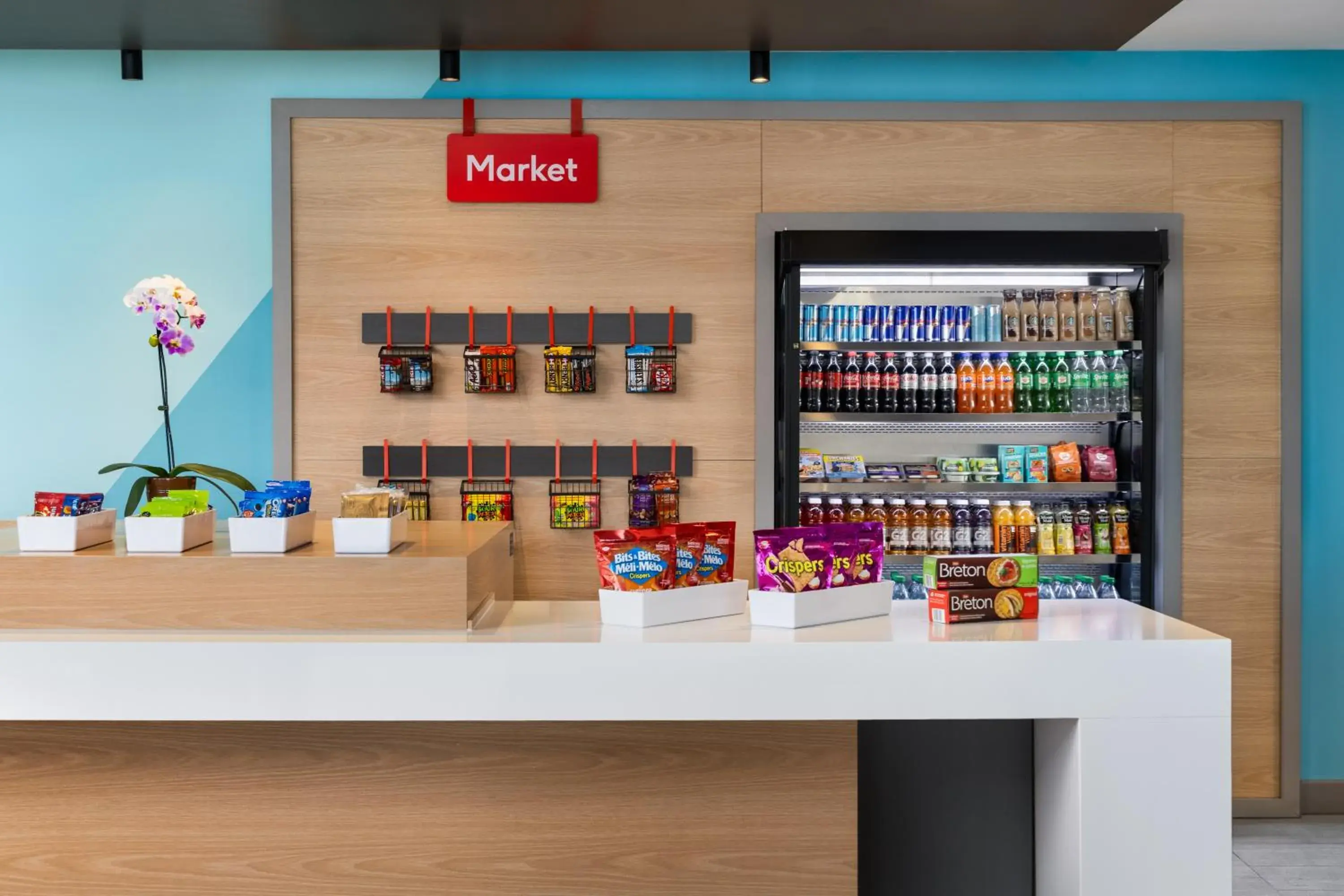 Lobby or reception in avid Hotel - Toronto - Vaughan Southwest by IHG Lobby or reception in avid Hotel - Toronto - Vaughan Southwest by IHG