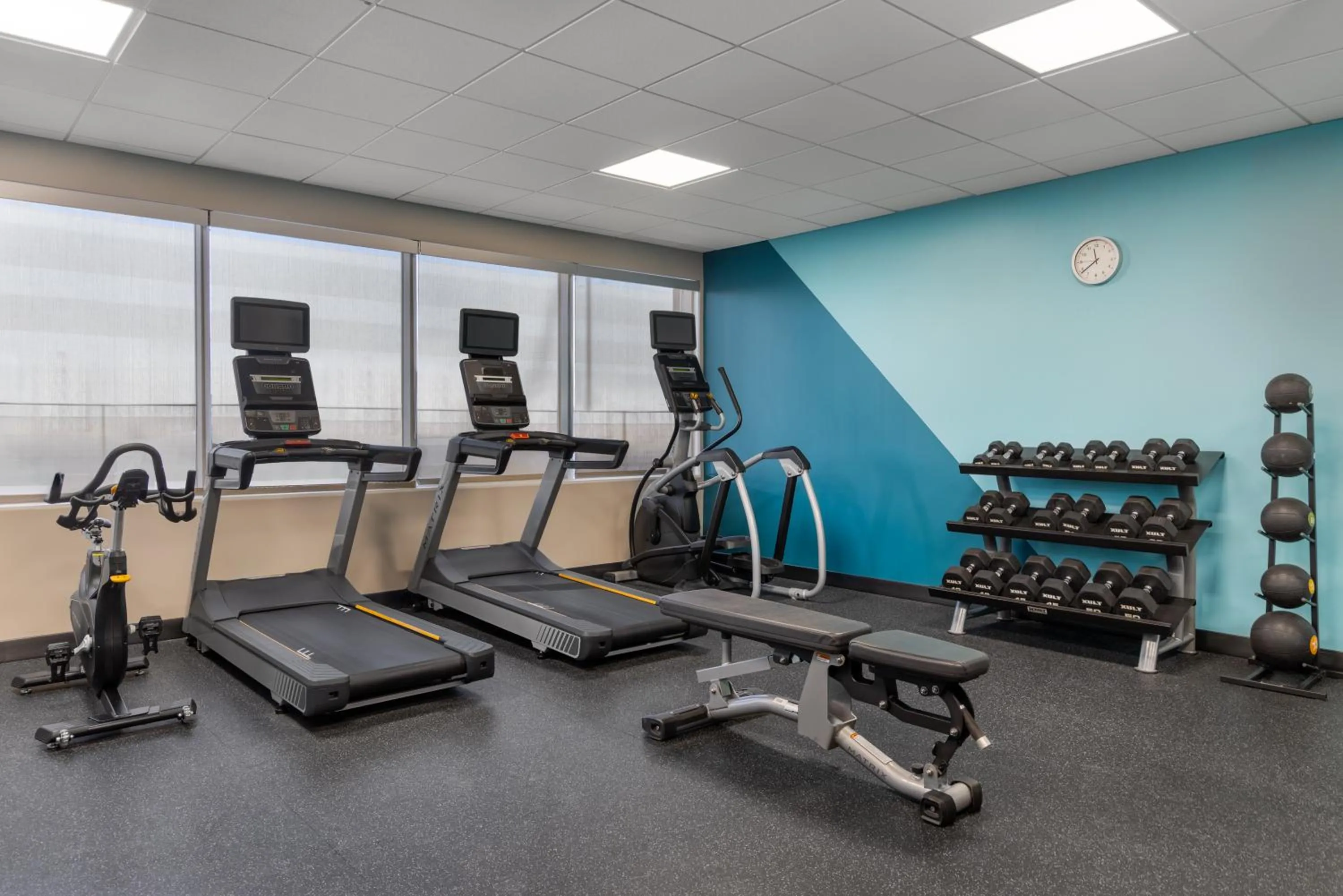 Fitness centre/facilities in avid Hotel - Toronto - Vaughan Southwest by IHG