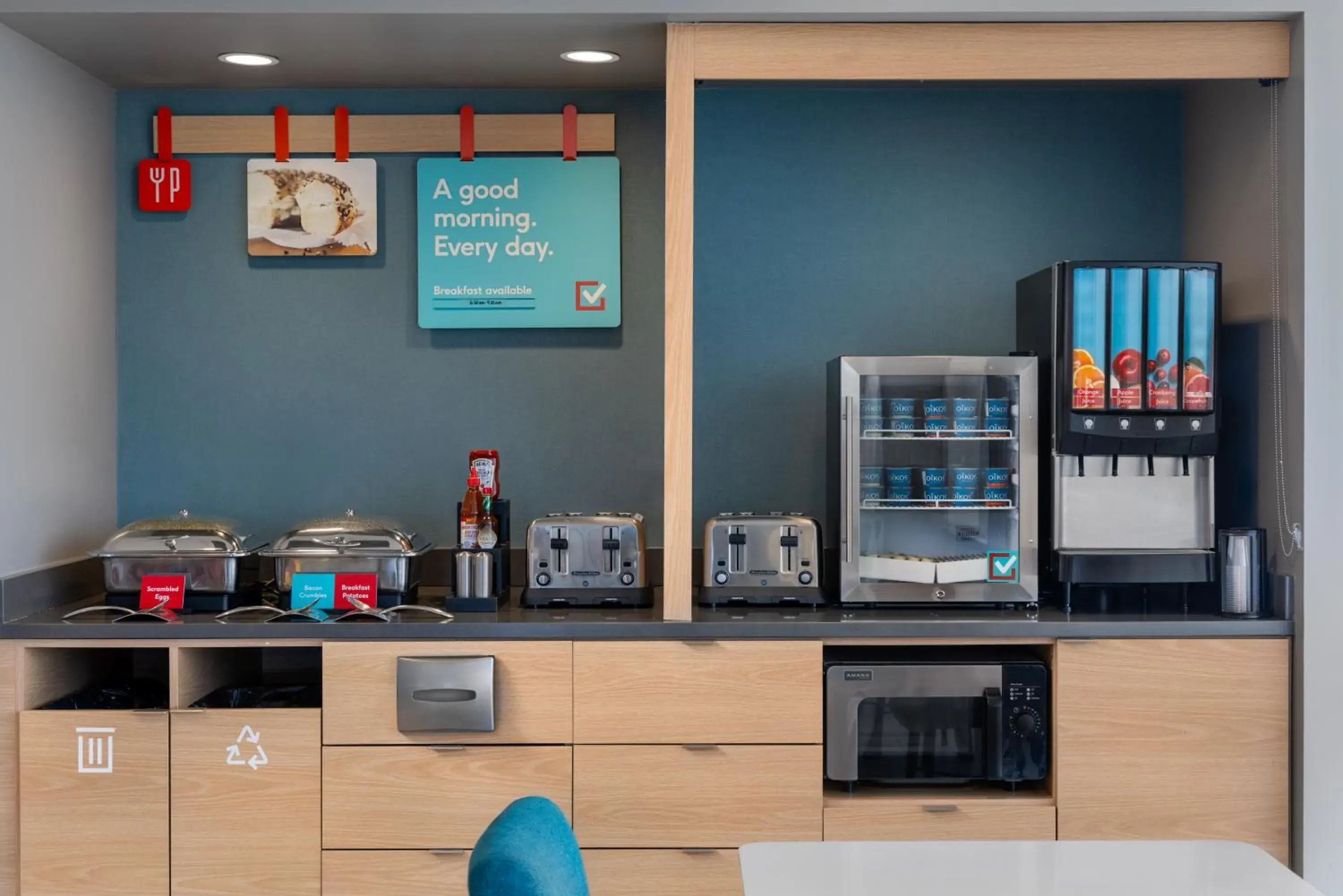 Breakfast in avid Hotel - Toronto - Vaughan Southwest by IHG Breakfast in avid Hotel - Toronto - Vaughan Southwest by IHG