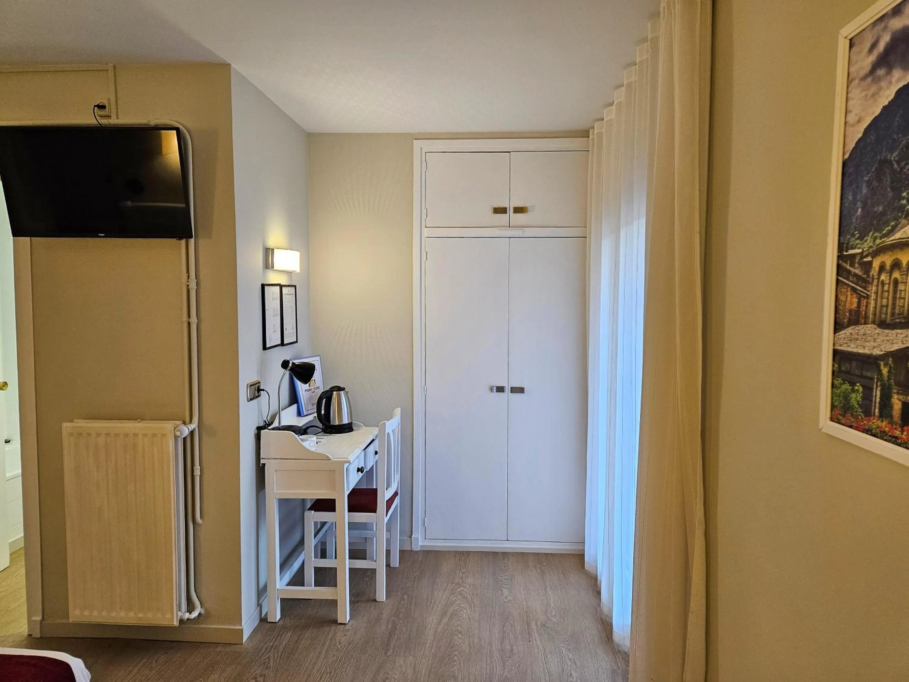 Bedroom in Hotel Pere D'Urg 3000