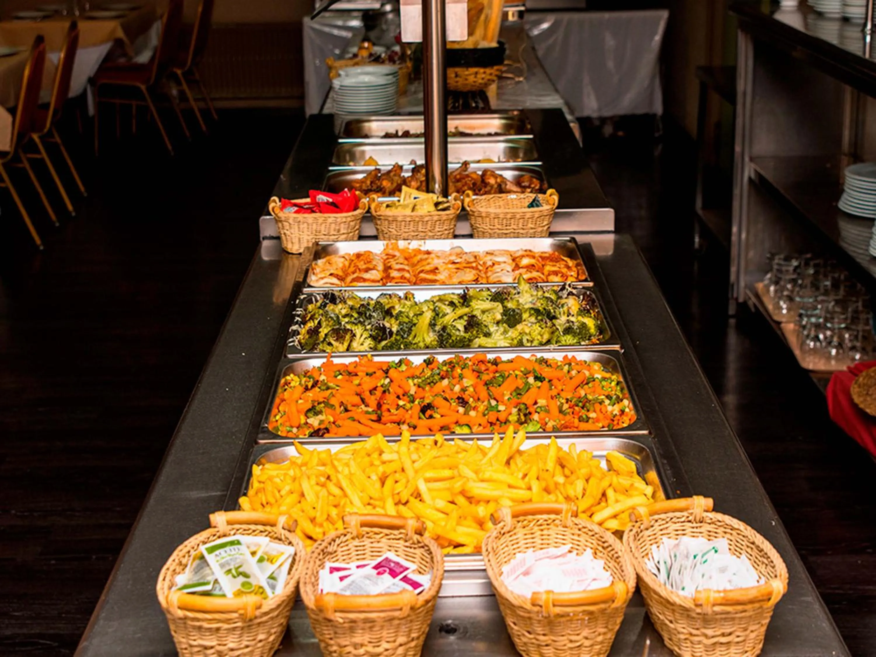 Restaurant/places to eat in Hotel Pere D'Urg 3000